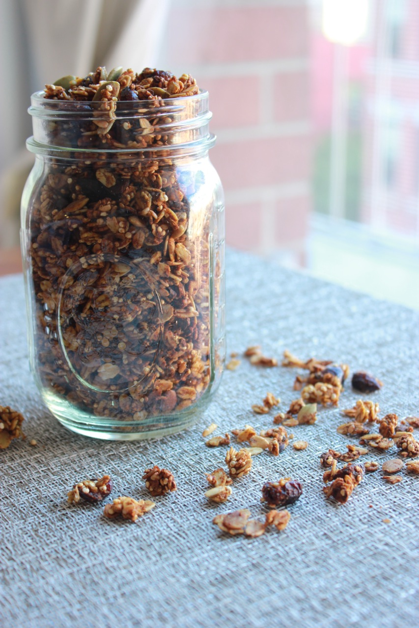 Pumpkin Oat and Quinoa Granola15.jpg