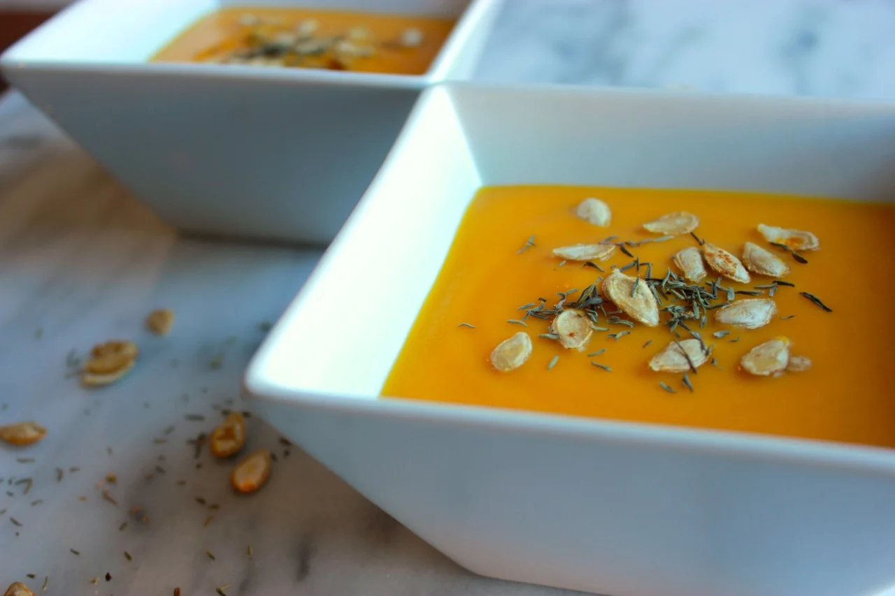 Autumn Butternut Thyme Soup11.jpg