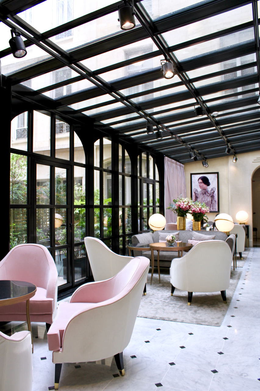 Where to Stay in Paris- Le Narcisse Blanc | Living Minnaly - 27.jpg