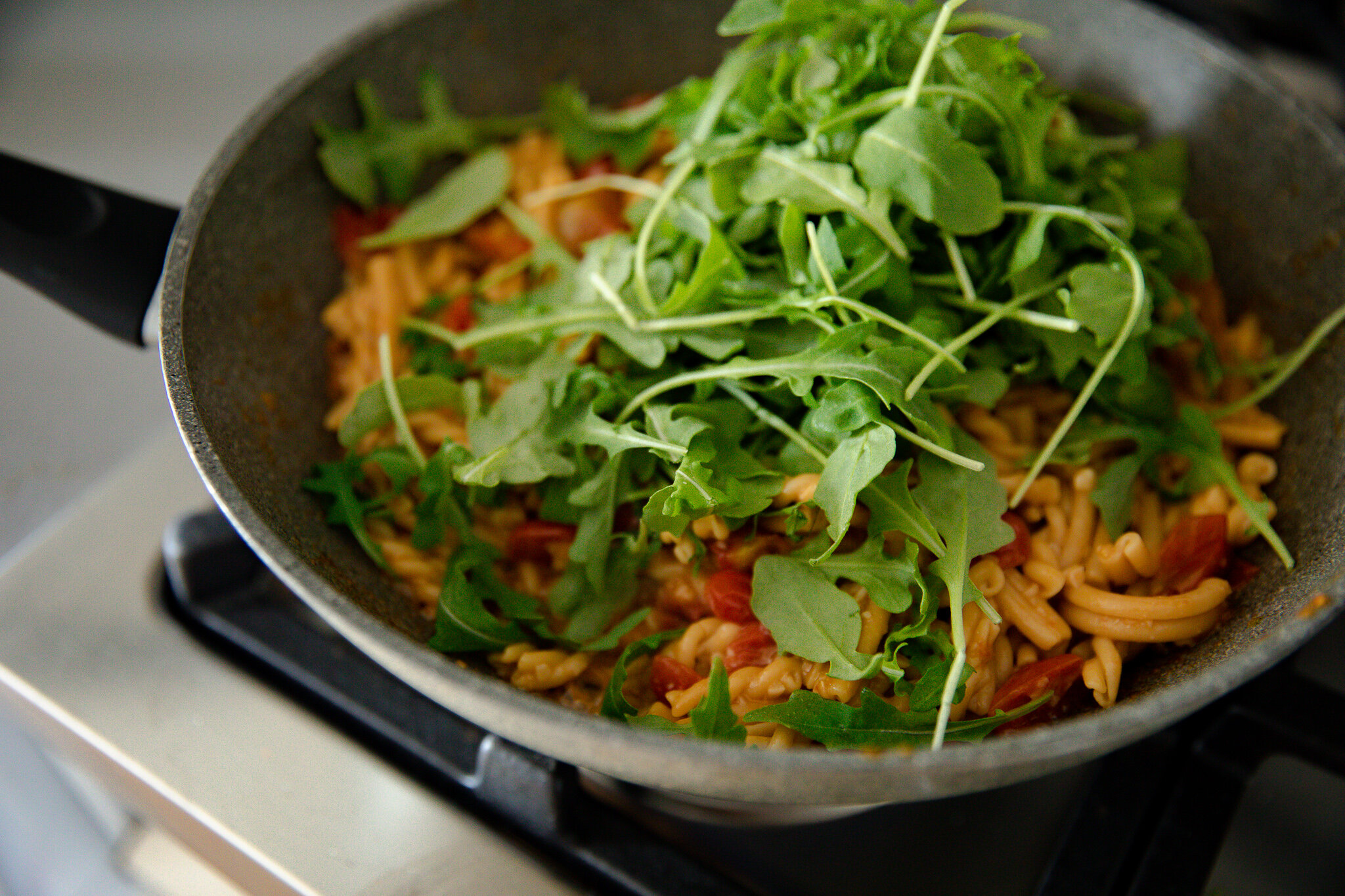 Simple Cherry Tomato and Olive Oil Pasta (GF + Vegan) | Living Minnaly_13.jpg