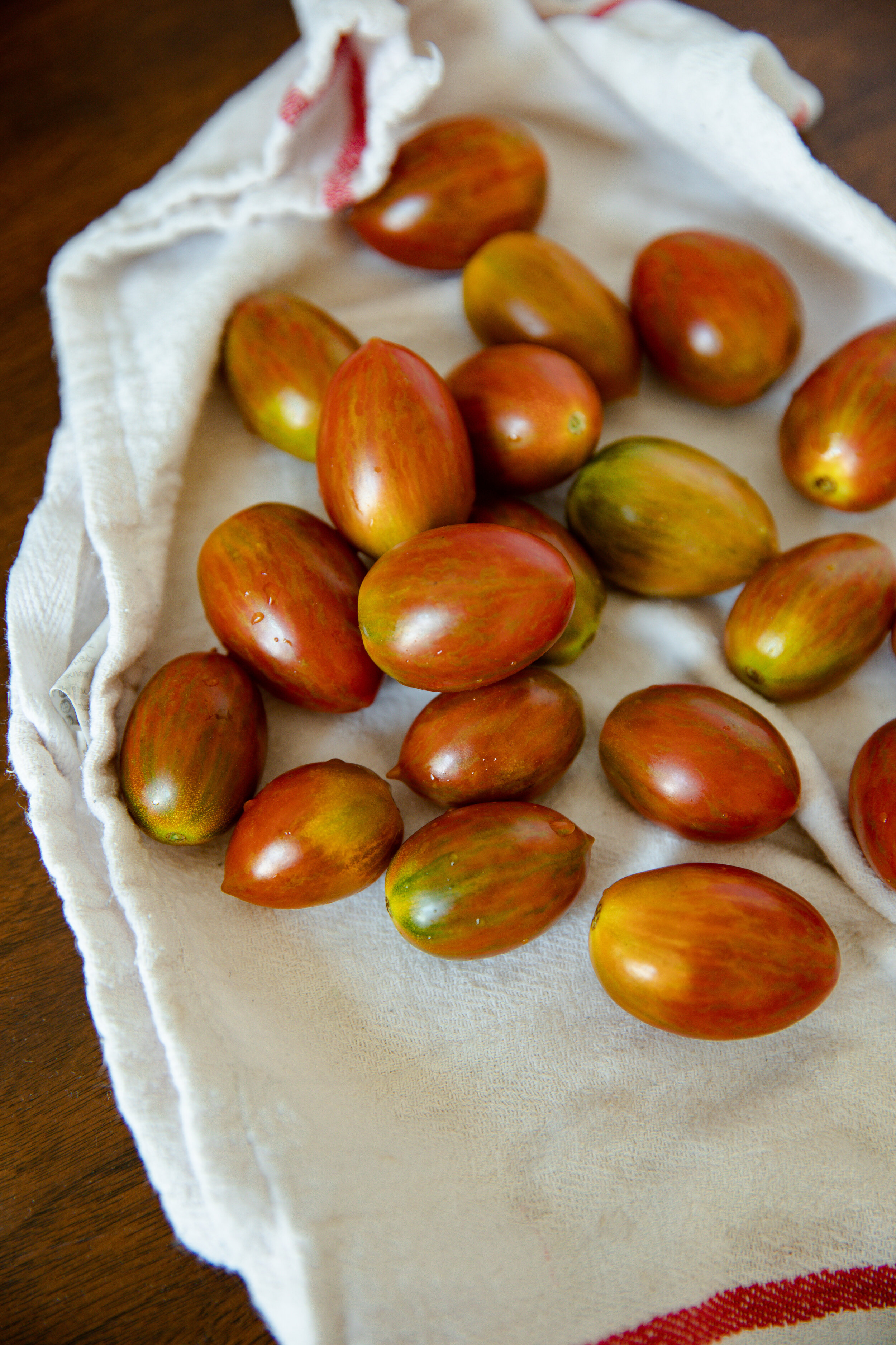 Simple Cherry Tomato and Olive Oil Pasta (GF + Vegan) | Living Minnaly_4.jpg