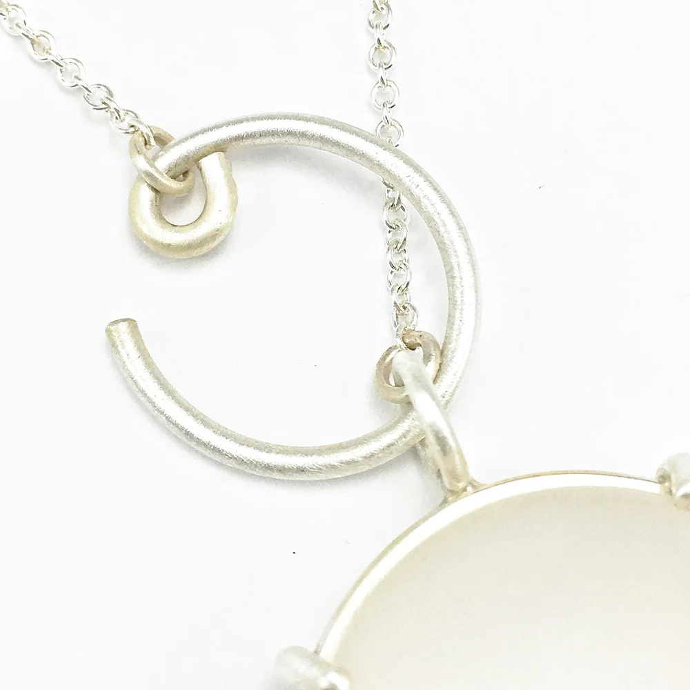 アクセサリー NOAARK Khufu Pendant M - Silver 925 Sterling Silver Bujukan White Sapphire and Mother Of