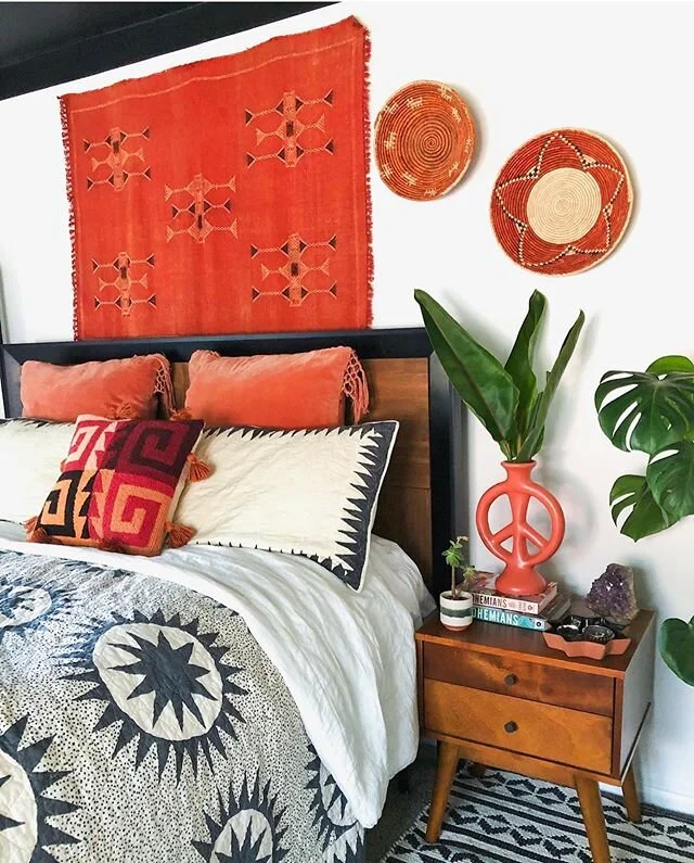 @pipermenell from #teamjungalow has not only been packing all your jungalicious packages every day, managing our warehouse AND working with @justinablakeney on new product designs, but also redoing her bedroom giving us alll the jungalicious inspiration! As everyone on our team stretches and goes the extra mile to make our lil biz flow during this time, we are all so full of gratitude for your support and for shopping with our small biz. So sending y&rsquo;all ✌🏽❤️ and 🌿! We love hustling to help make your home your happy place. #jungalow