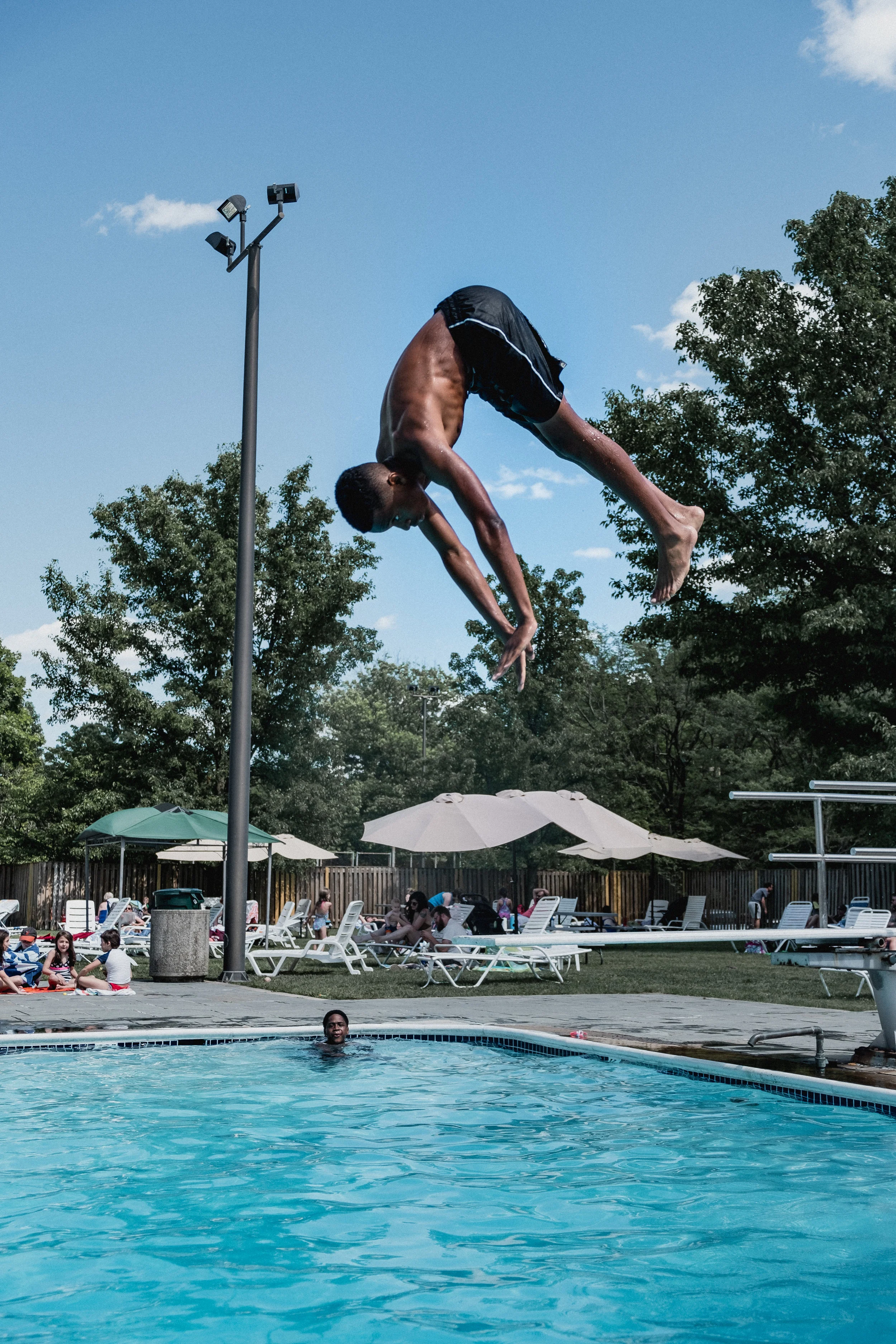 Elijah_Diving_001.jpg