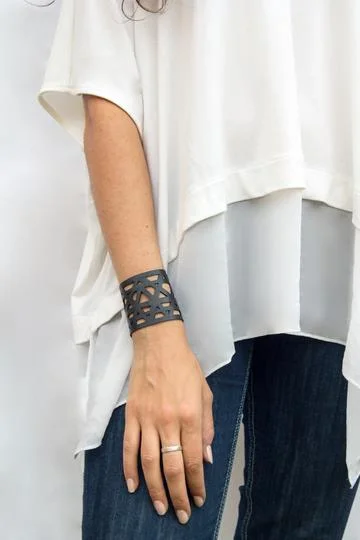 varuna-geometric-handmade-fashion-upcycled-bracelet_360x.jpg