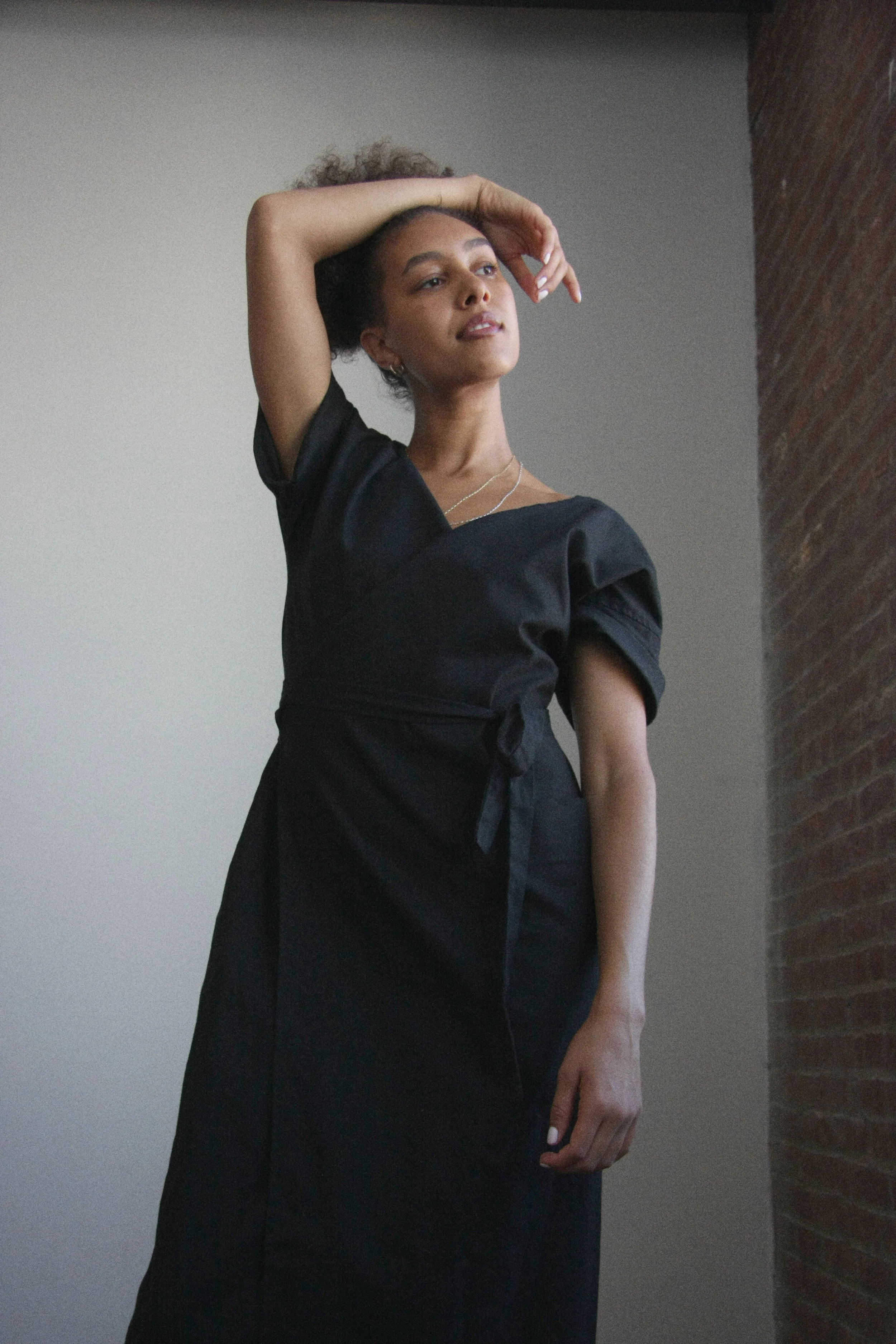 Dress_Black_3.jpg
