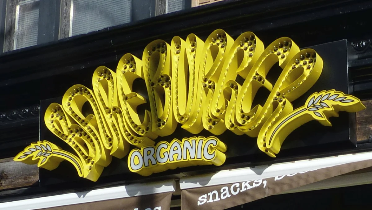 First  Bites Reviews: Bareburger