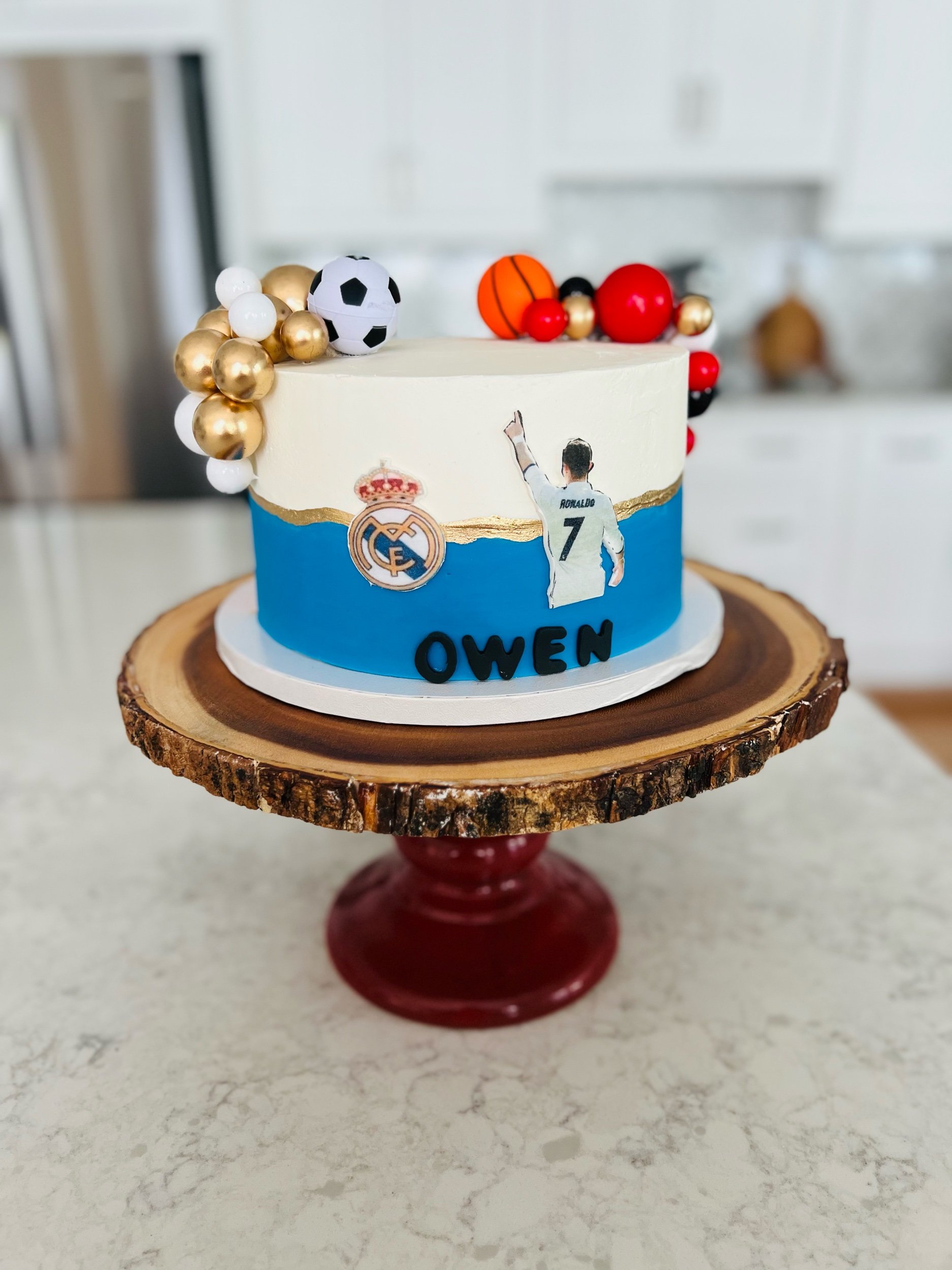 Half of cake with Ronaldo