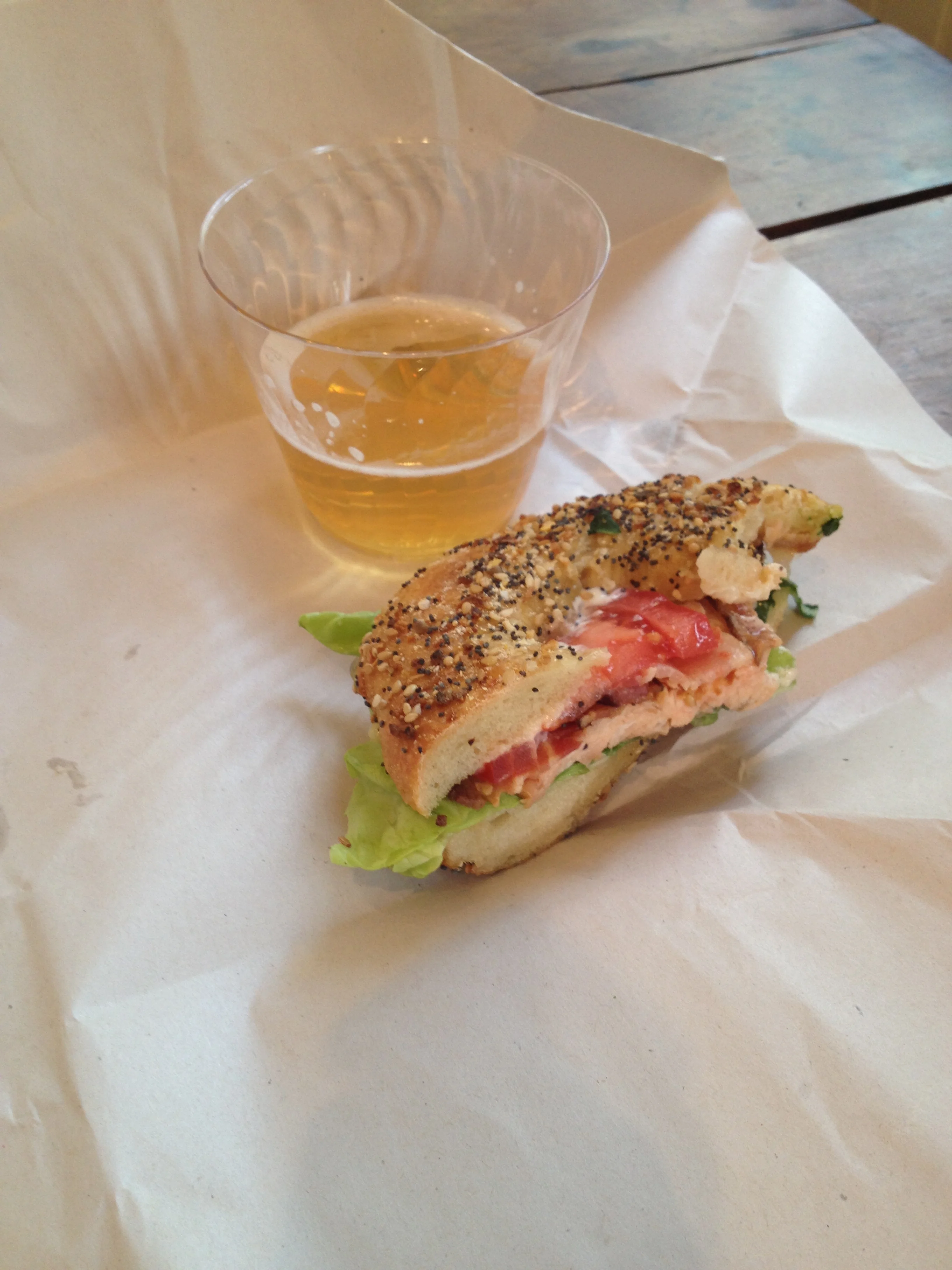  shandi + everything bagel smoked salmon samwich= I'll have another please and thank you 