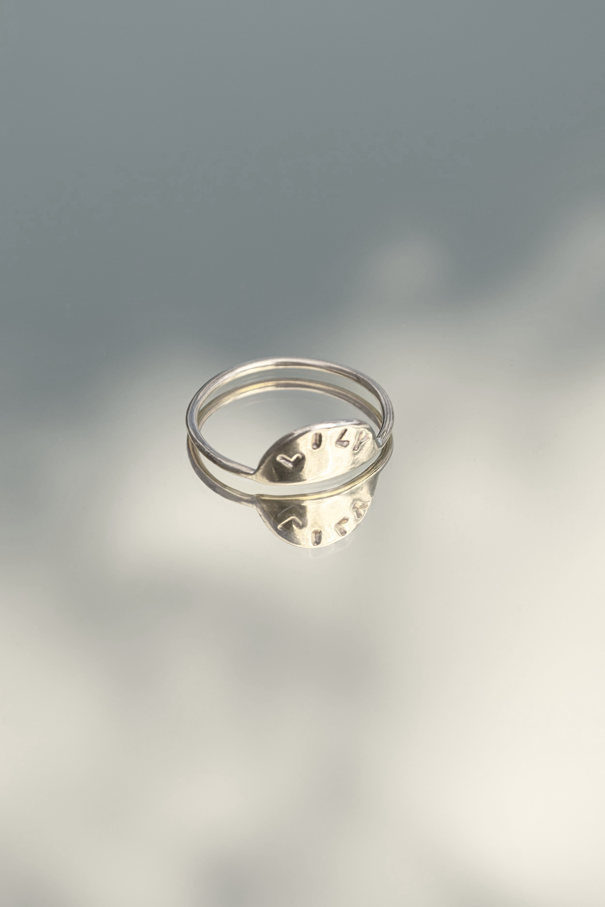*Kin+Ring+Lily+Flat+01.jpg