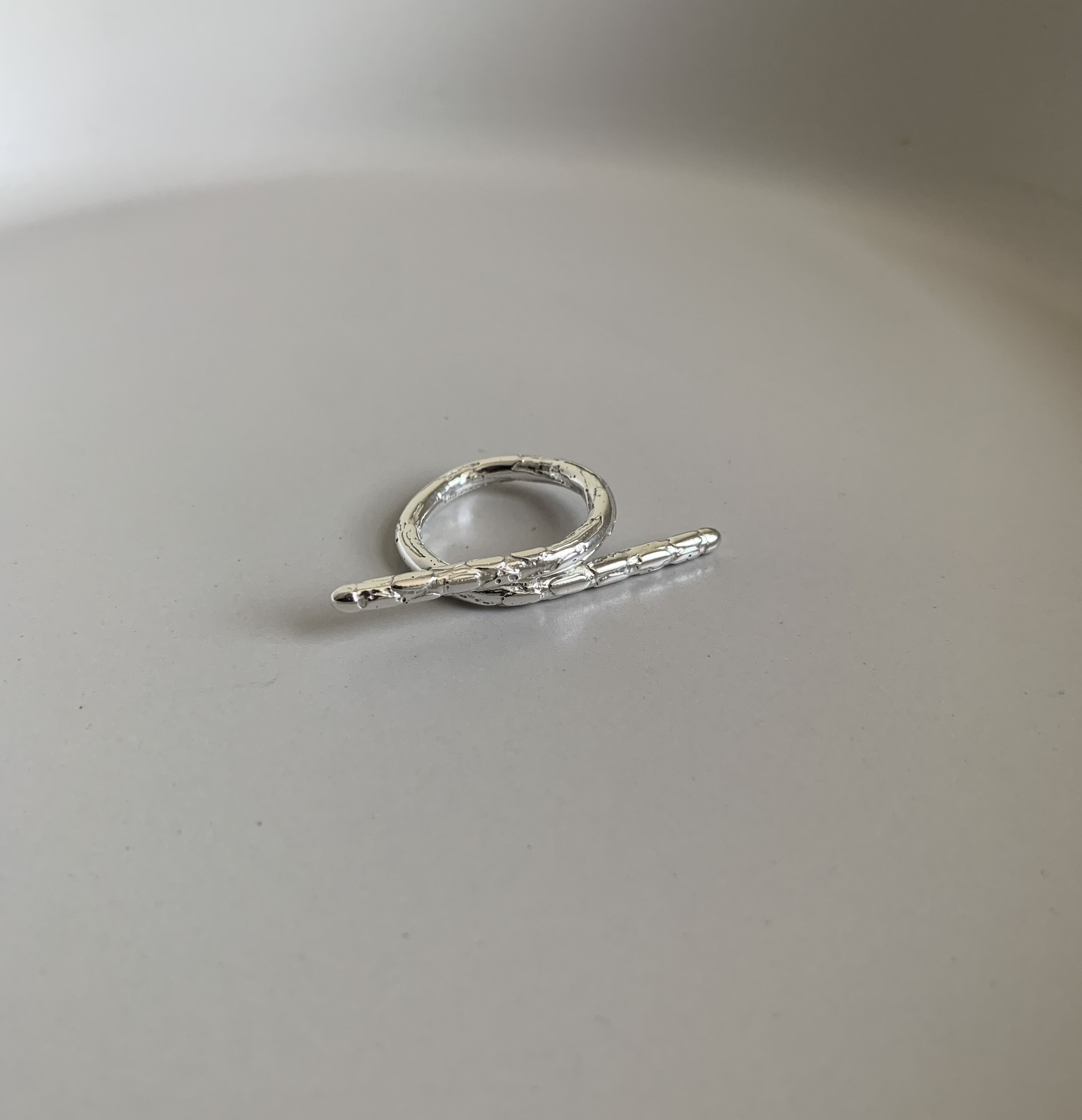 Python Ring | Cross-over