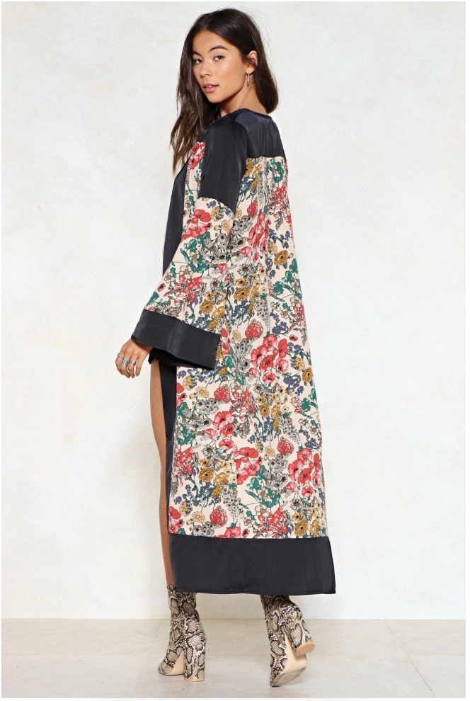 Good Natured Floral Kimono