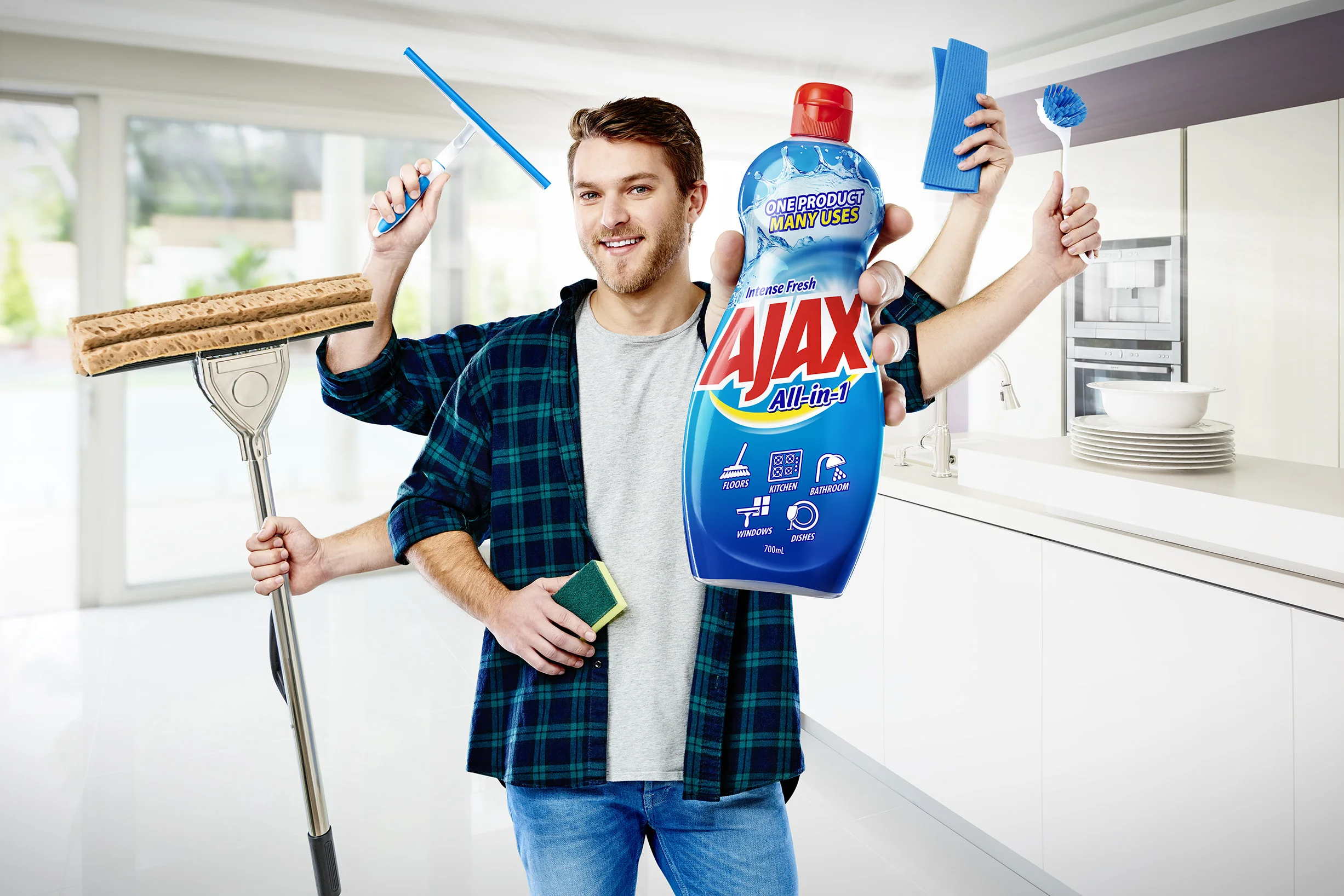 Ajax_All-in-1_KV_1_re-do_01_SIMPLIFY.jpg