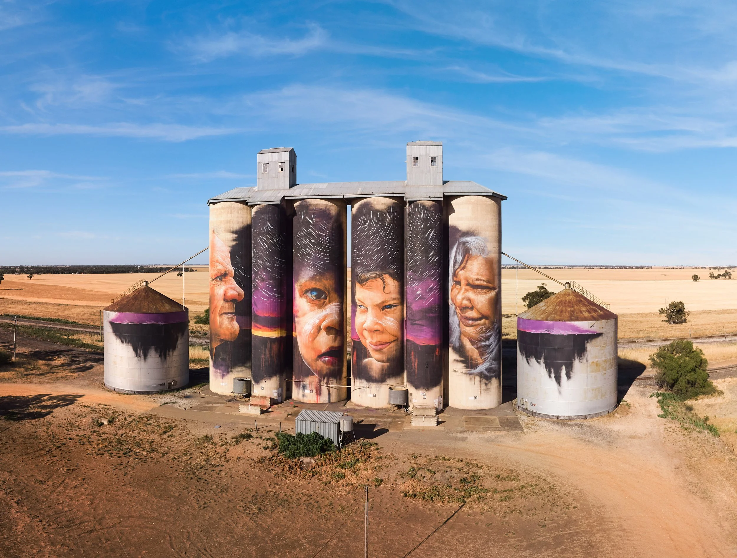 Silos_Panorama_01.jpg