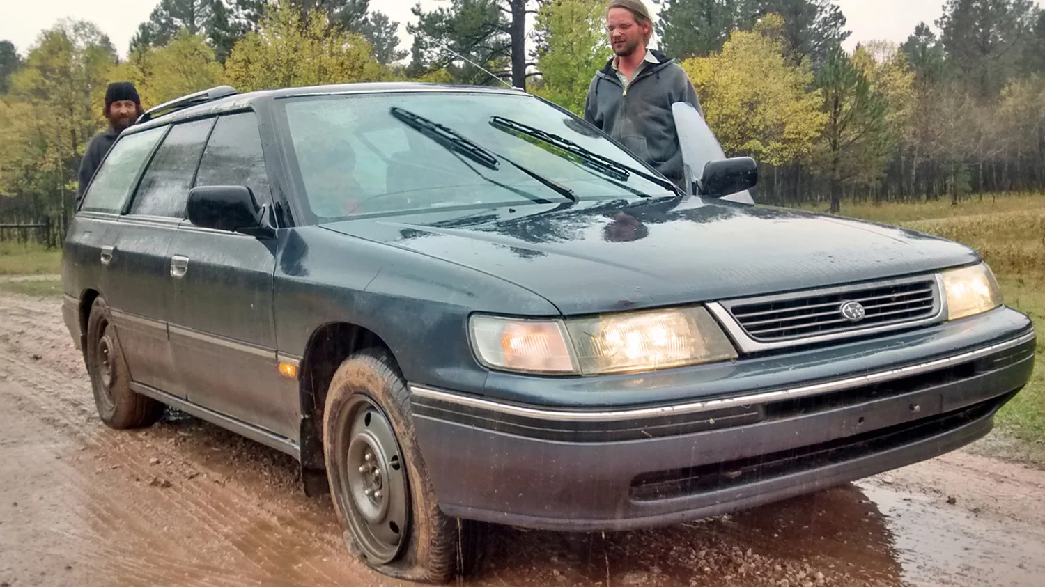 Harry and Aaron looking distinctly unimpressed with Scooby's ability to handle the Moskee off-roading. 