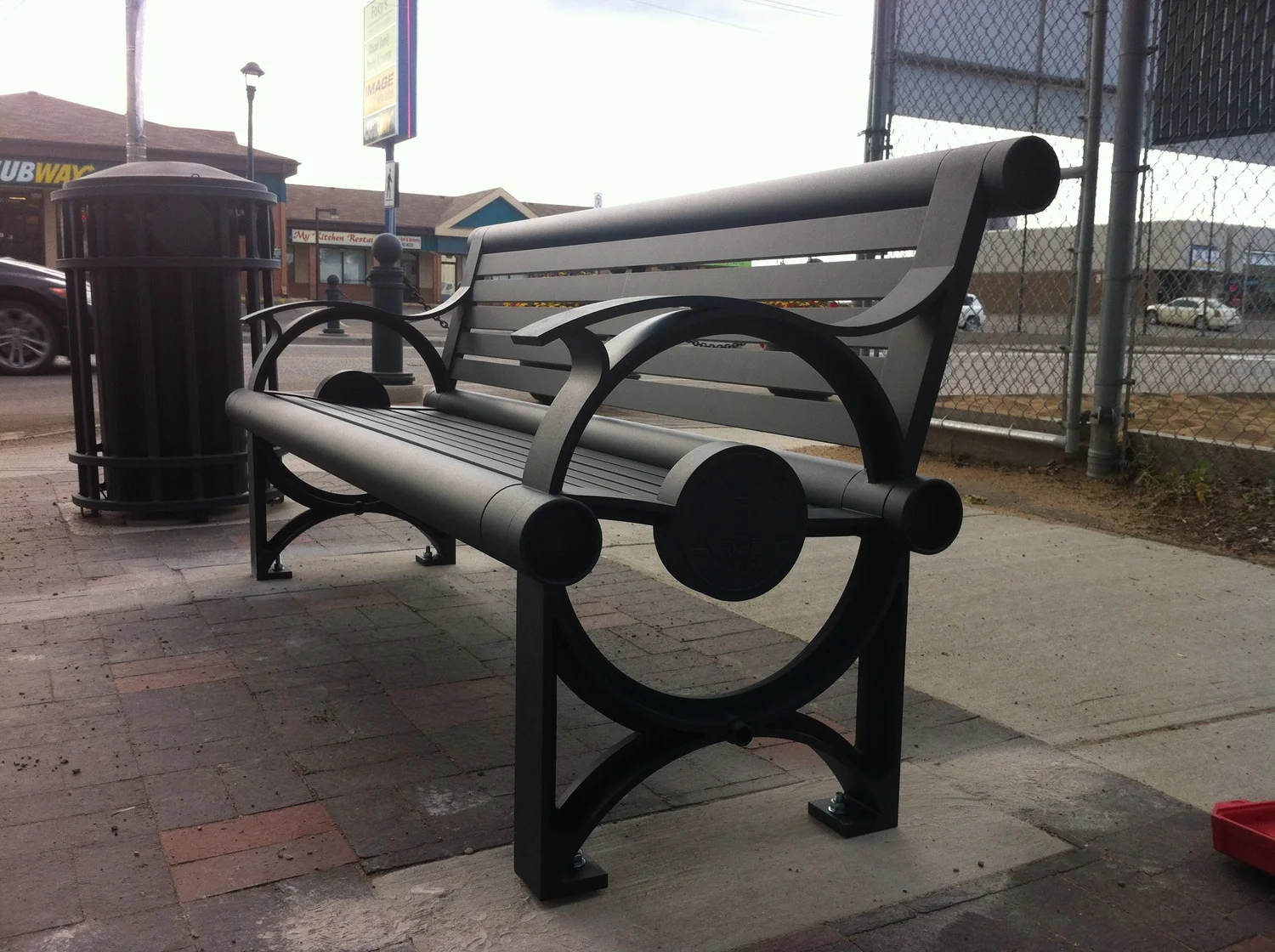 central-ave-benches-02.JPG
