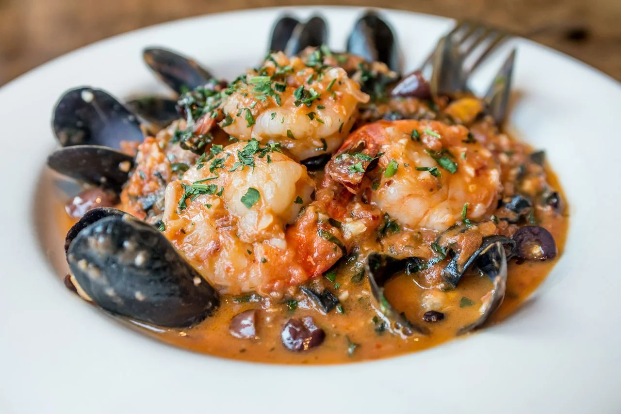 70BlackLinguini.jpg