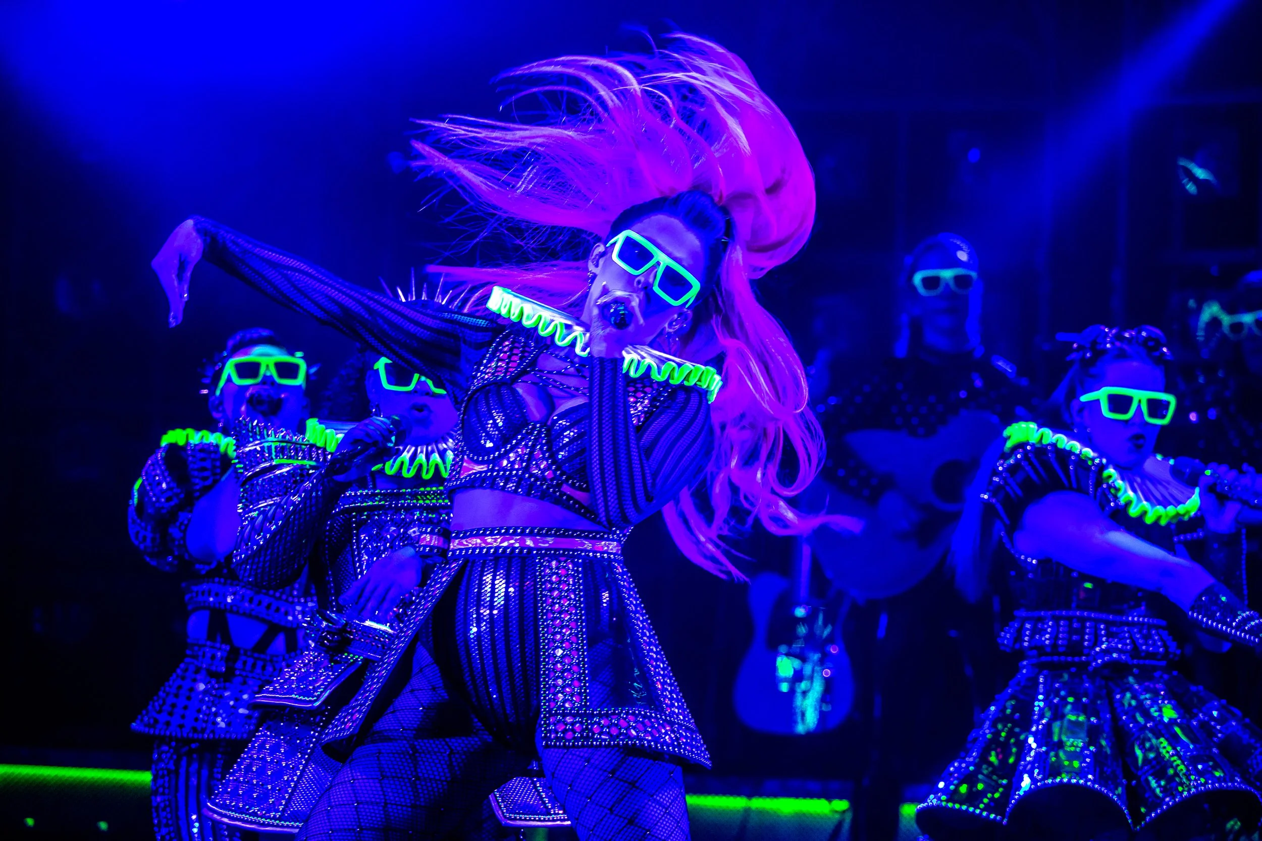 165_77A0294_SIX UK Tour 2023_Pamela Raith Photography.jpg