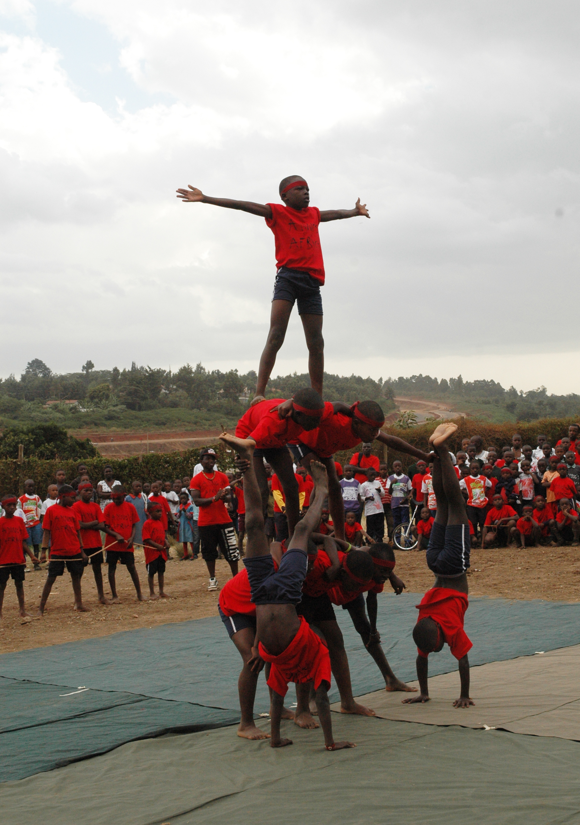 Circus acrobats in Kibera.jpg