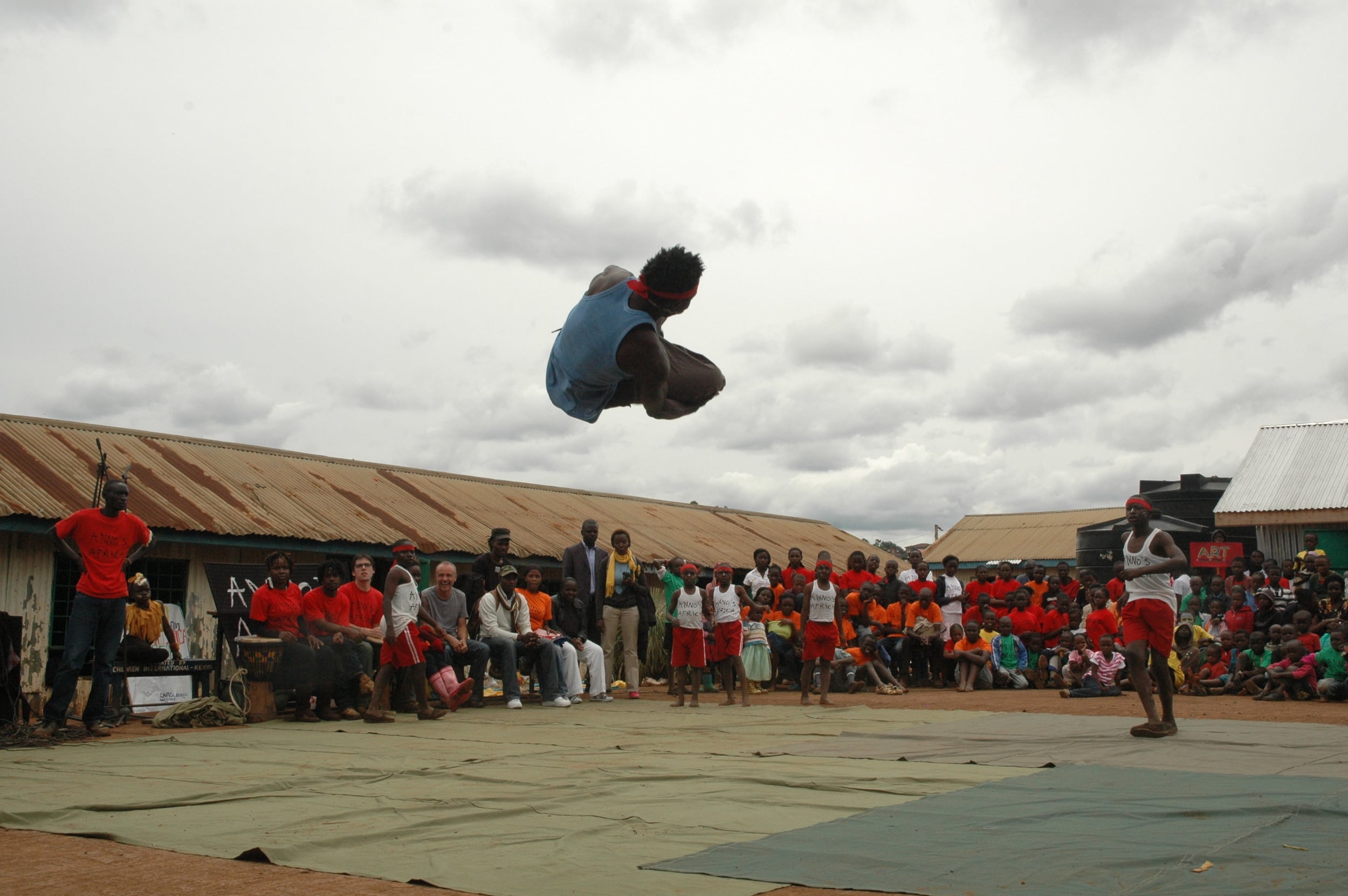 circus teacher Samuel.JPG