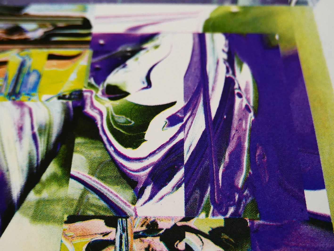 JONAS_RANSON_SURVELLIER_76CMX56CM_DETAIL_1.jpg