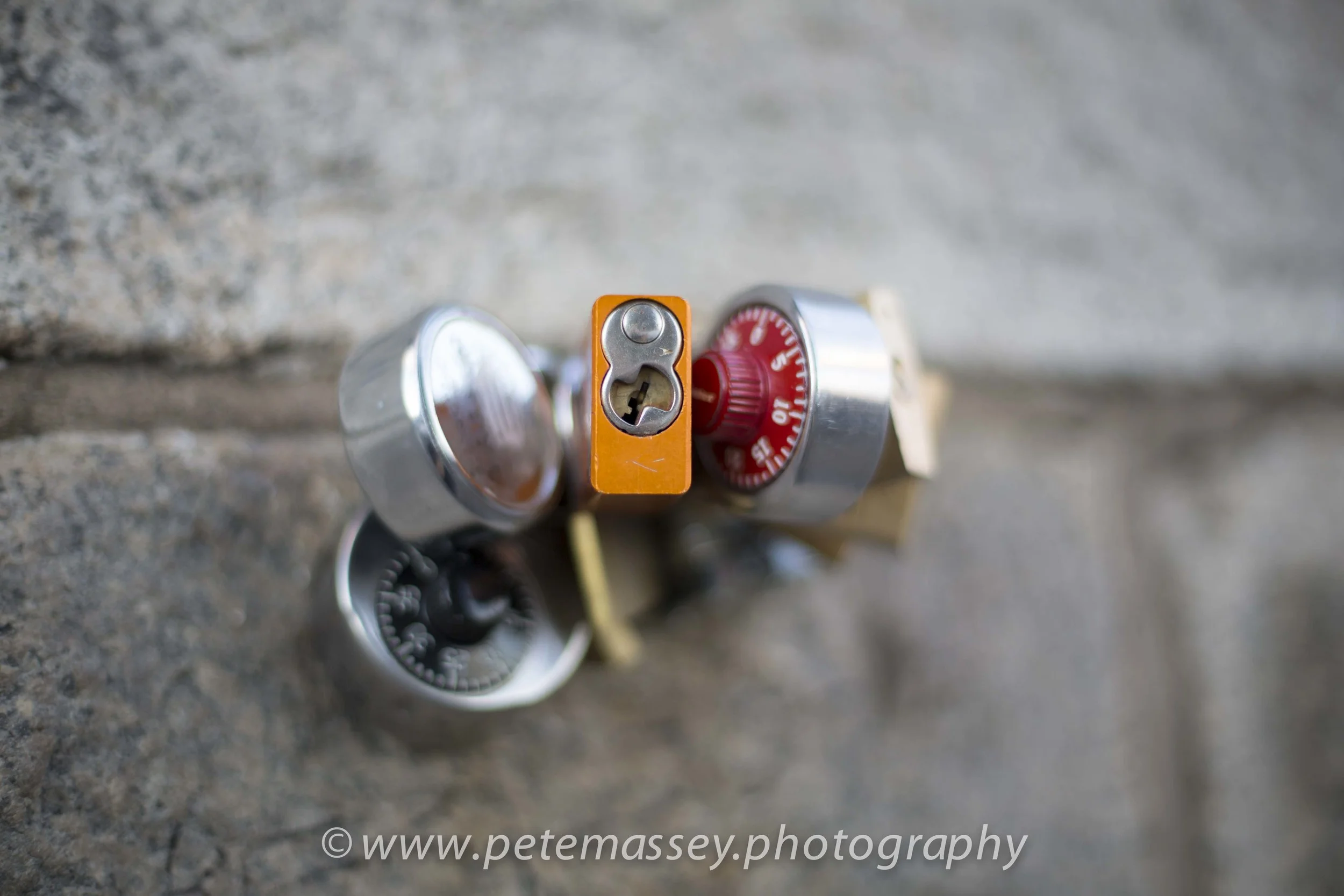 Brooklyn Bridge Padlocks (1 of 1).jpg