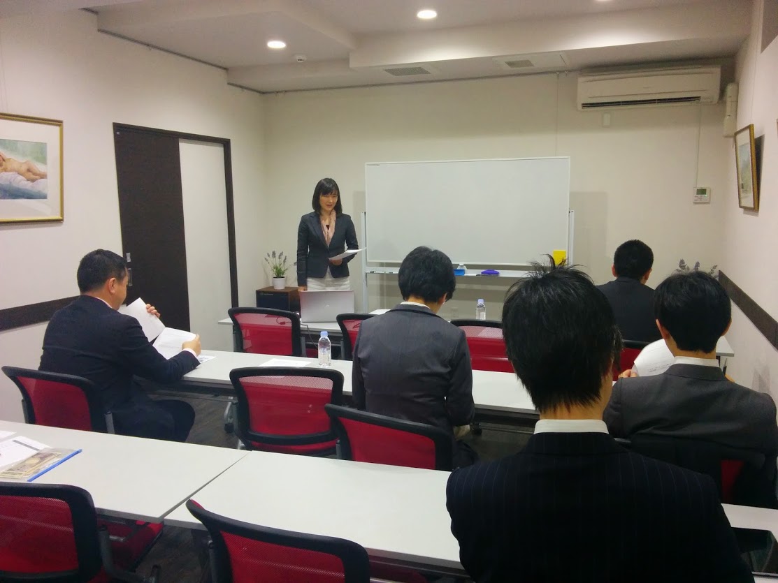 第10回お客さんがお客さんを呼ぶ売上UPセミナー写真①.jpg