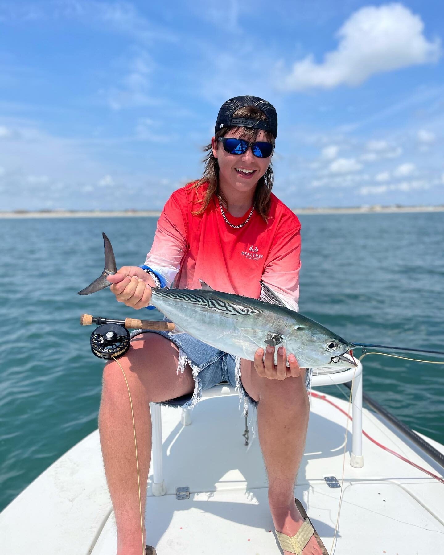 Had @levi_jones_227 on the boat again with me yesterday and he got it done again. Although we did have one heart break yesterday, losing a big red in the back country but all the same it was another great day. Safe travels back to NC. #gofisholdcity 