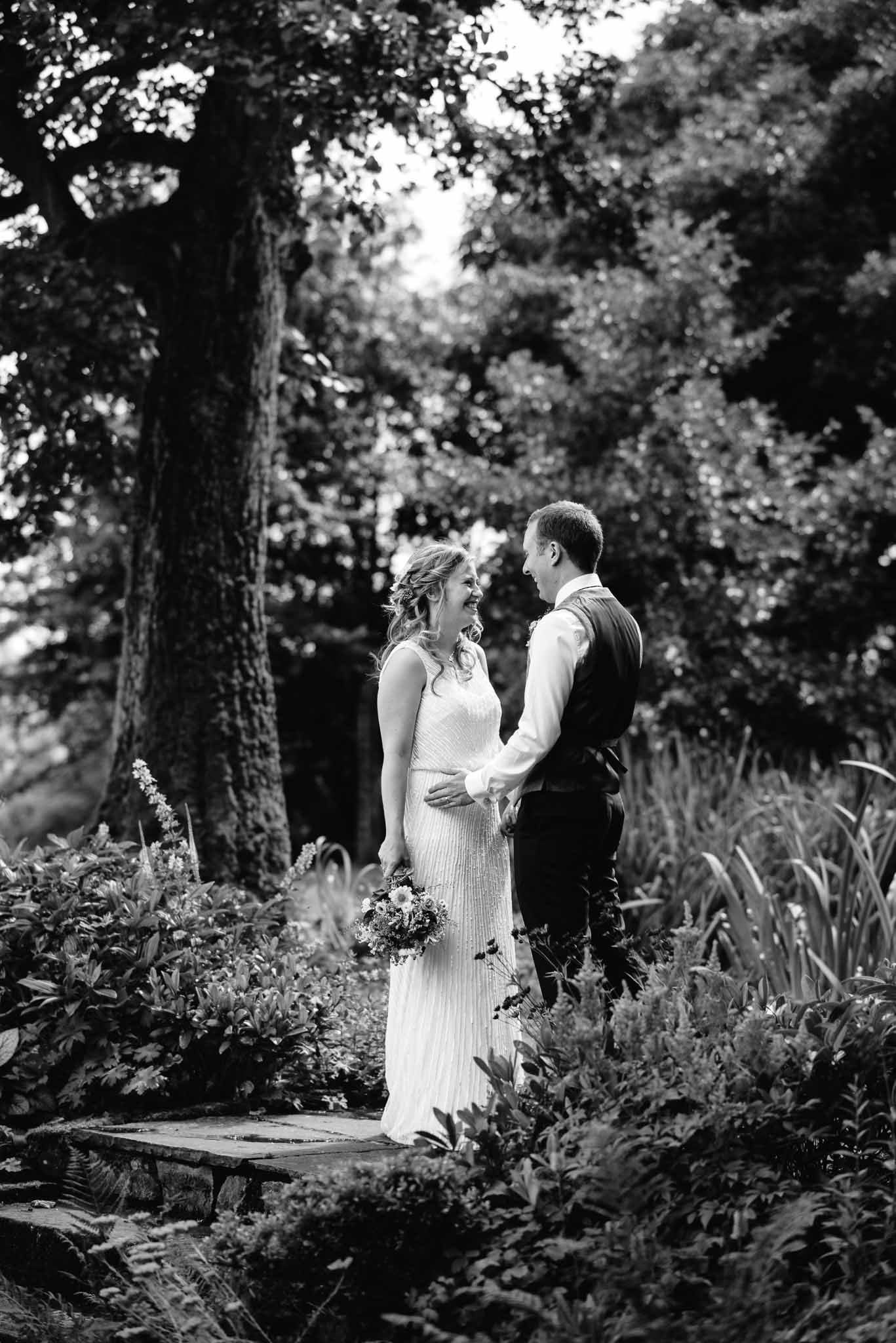 The_Ashes_Barns_Country_House_Wedding_Emma_Hare_Photography_Bev_Nathan-33.jpg