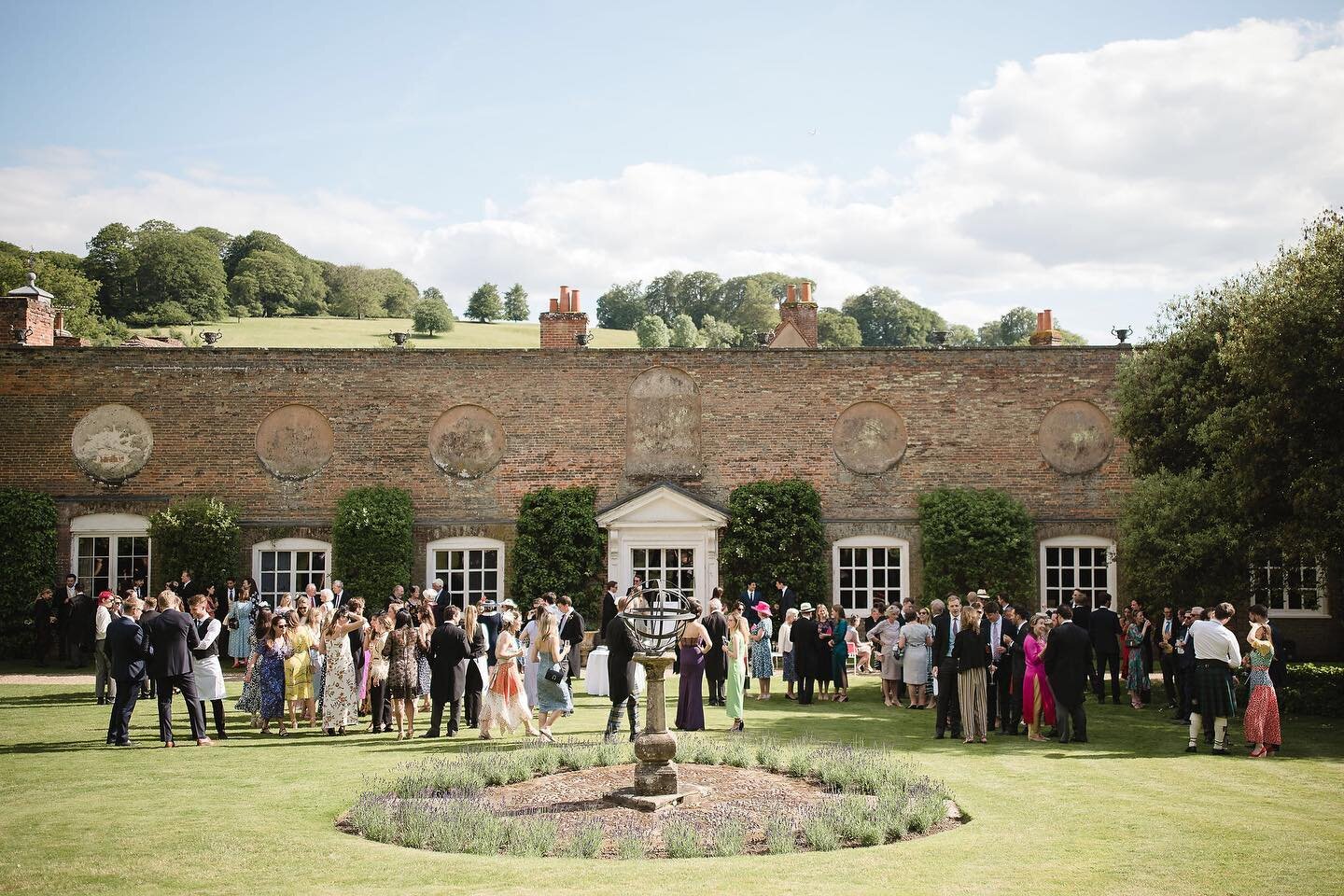 Who is planning a wedding here? #stonorpark 😍