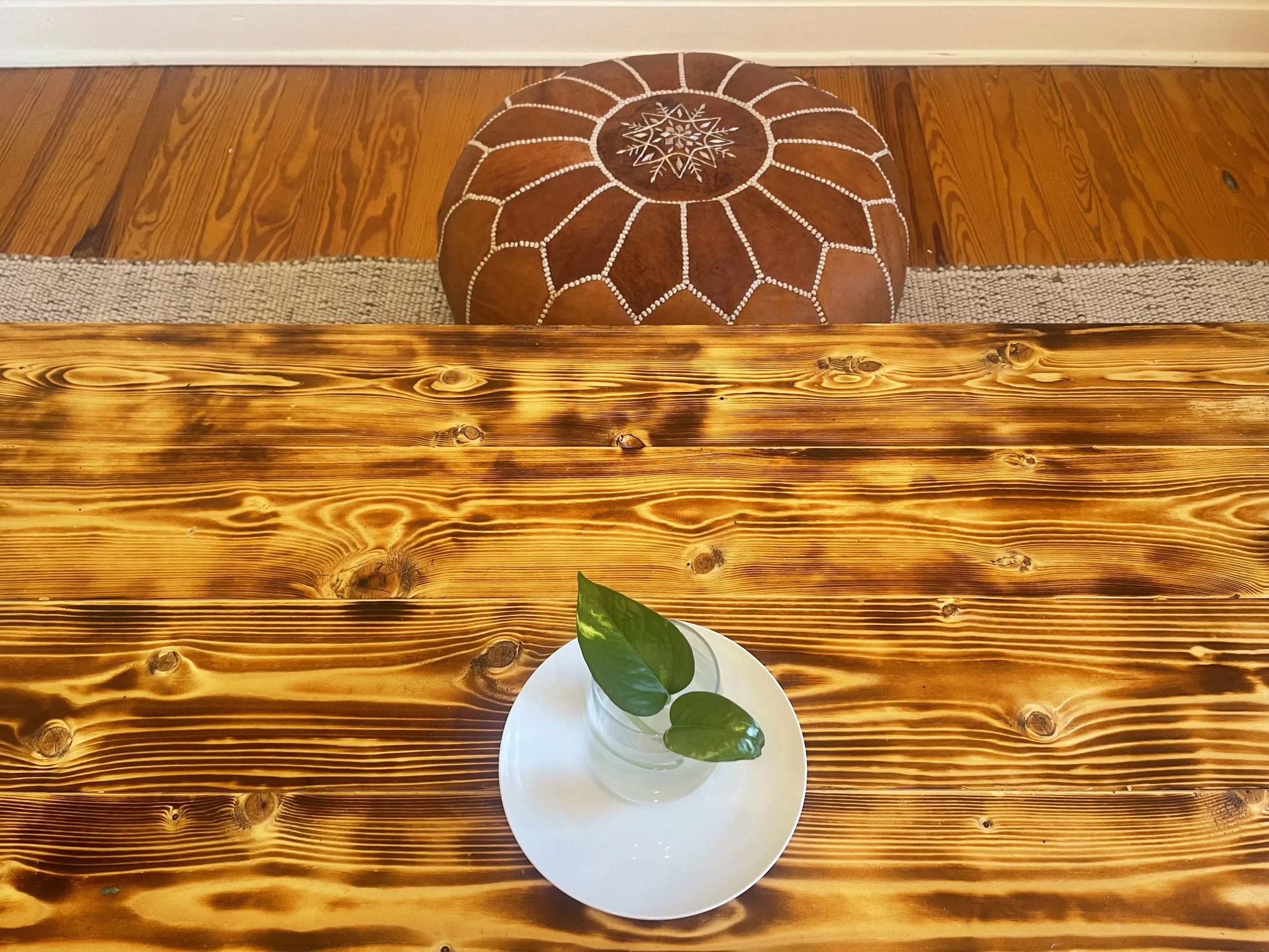 8 Dining Room Detail.jpeg