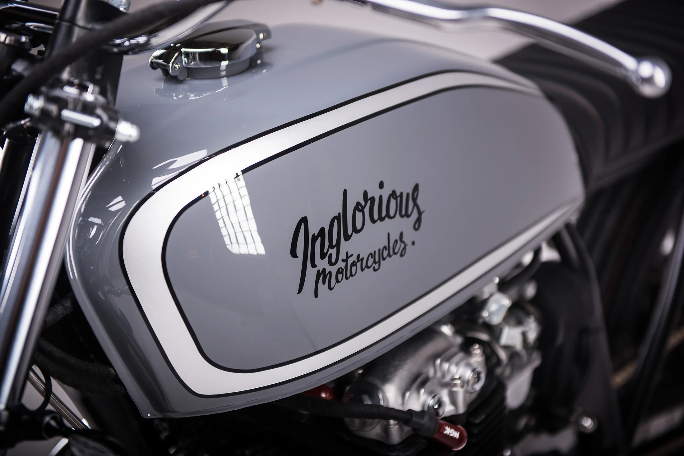 Inglorious Motorcycles 75 CB 400 - 3.jpg