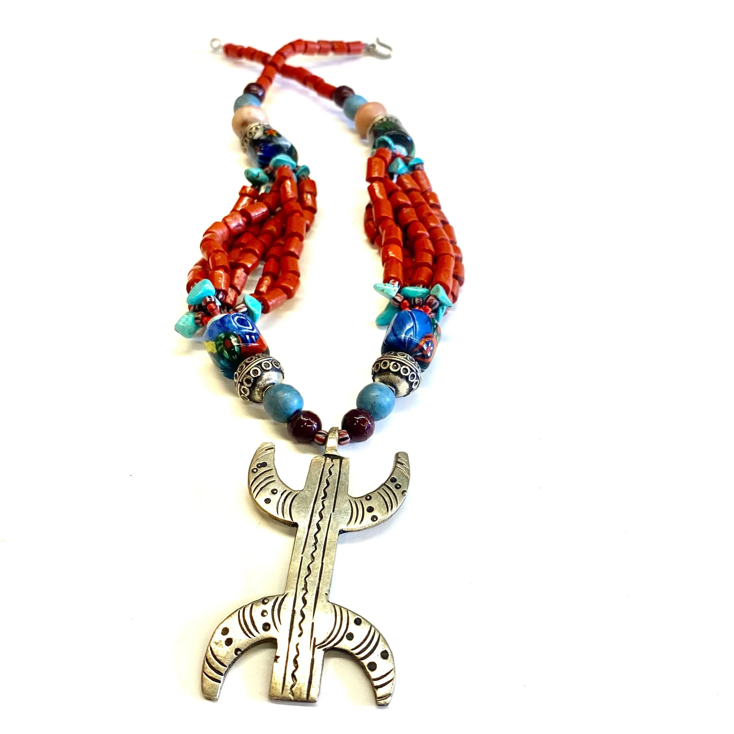 E5F32A9B-AA21-4383-AAFF-A509DF00CCFF