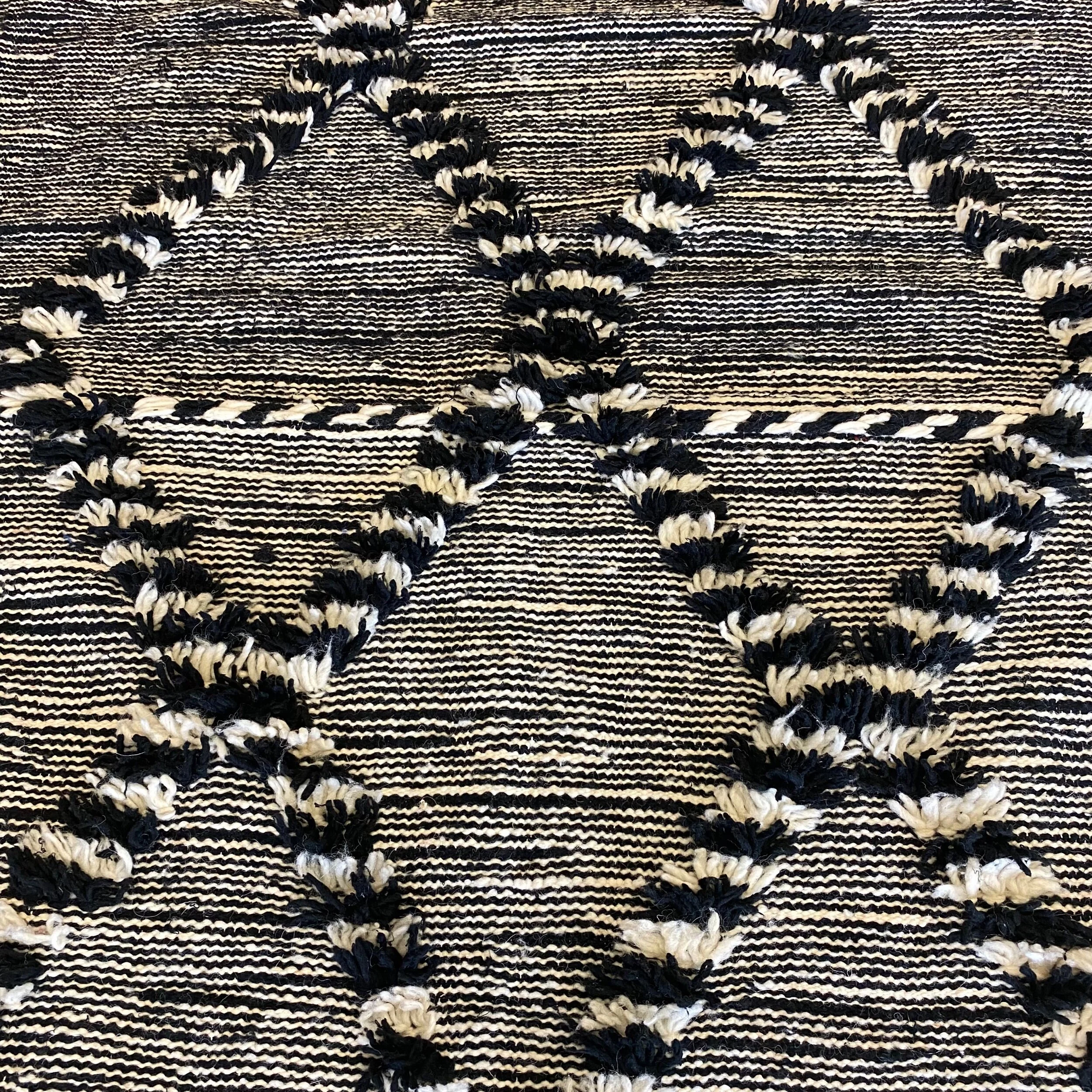 11B8D423-B680-469F-8DF4-87F1791AF3C3