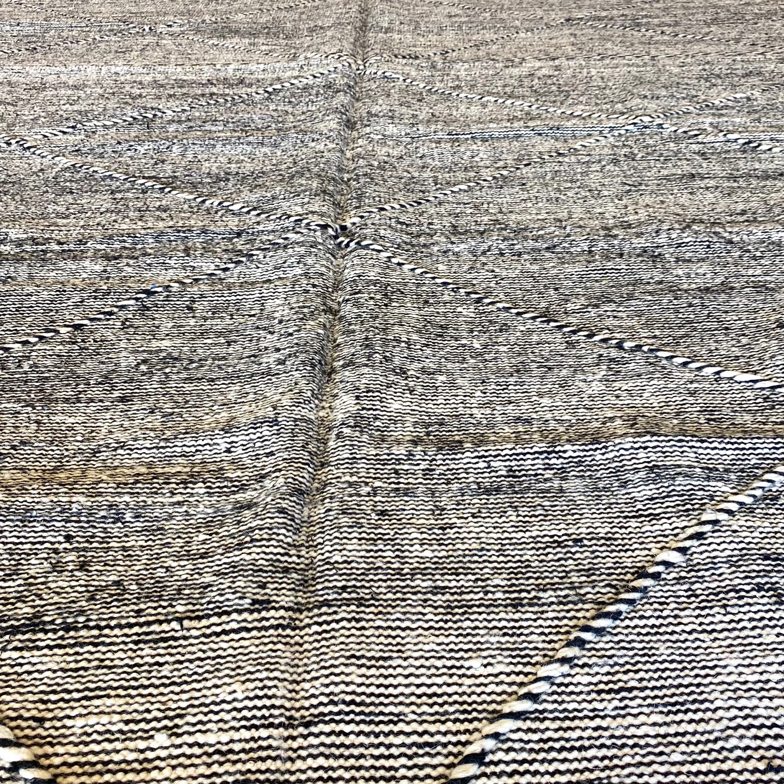 2A1B693B-3419-4104-9B6F-C9428860CE01