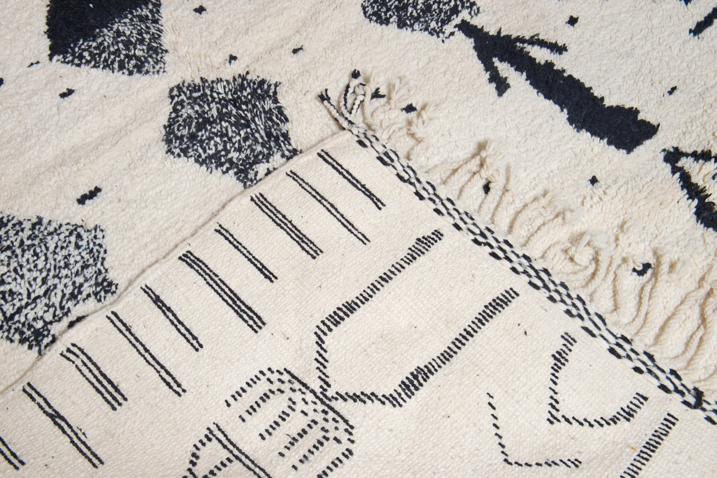 5D66428D-87BB-486B-A9F8-95E5DC5E5272