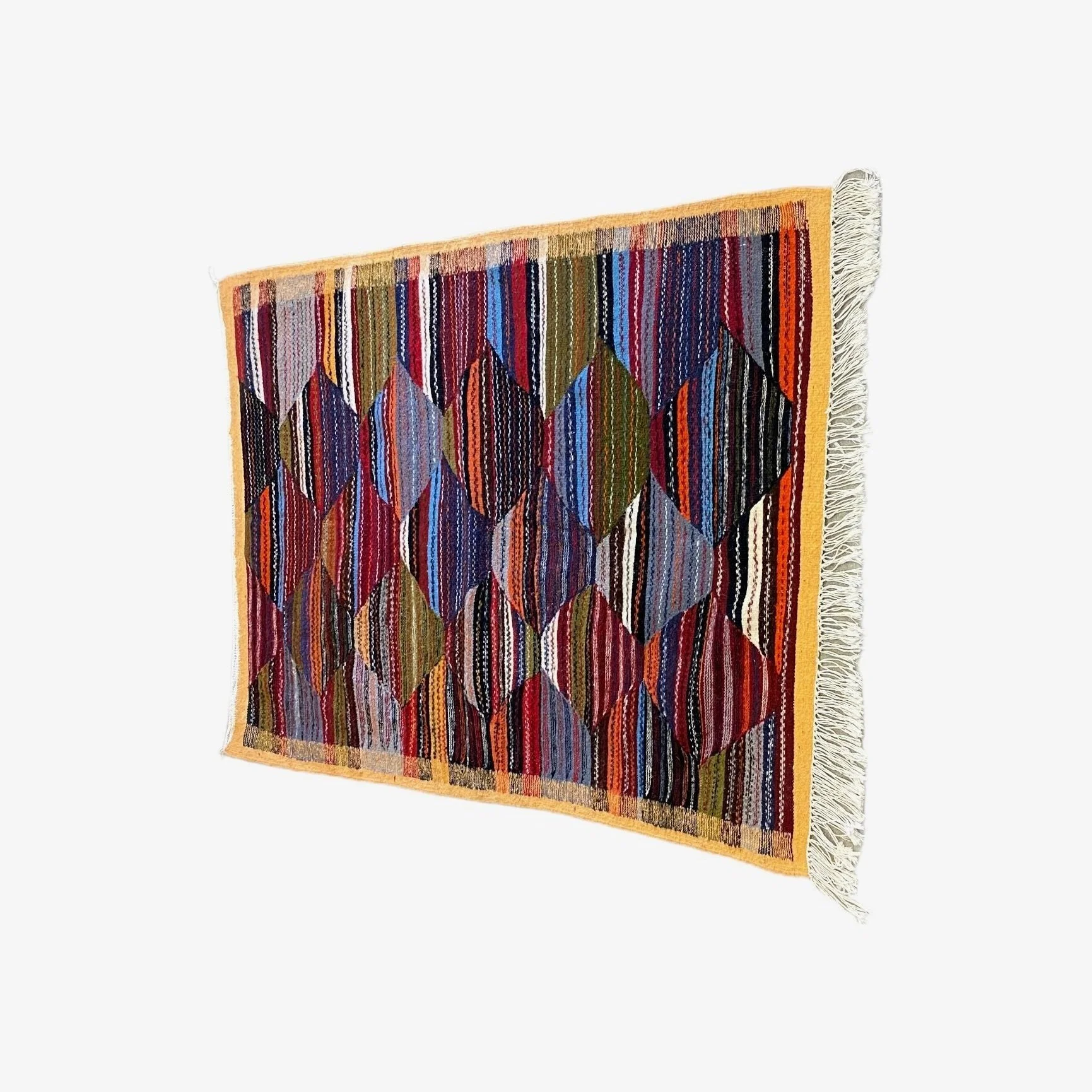 D23C8EFB-9F93-400A-9E97-98200A7AA568