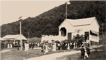 Long lines at the lower incline railway station on opening day, May 30, 1902. Over 1,600 people rode the incline that day. They would be followed by roughly 3.5 million more over the next 76 years. Courtesy Beacon Historic Society