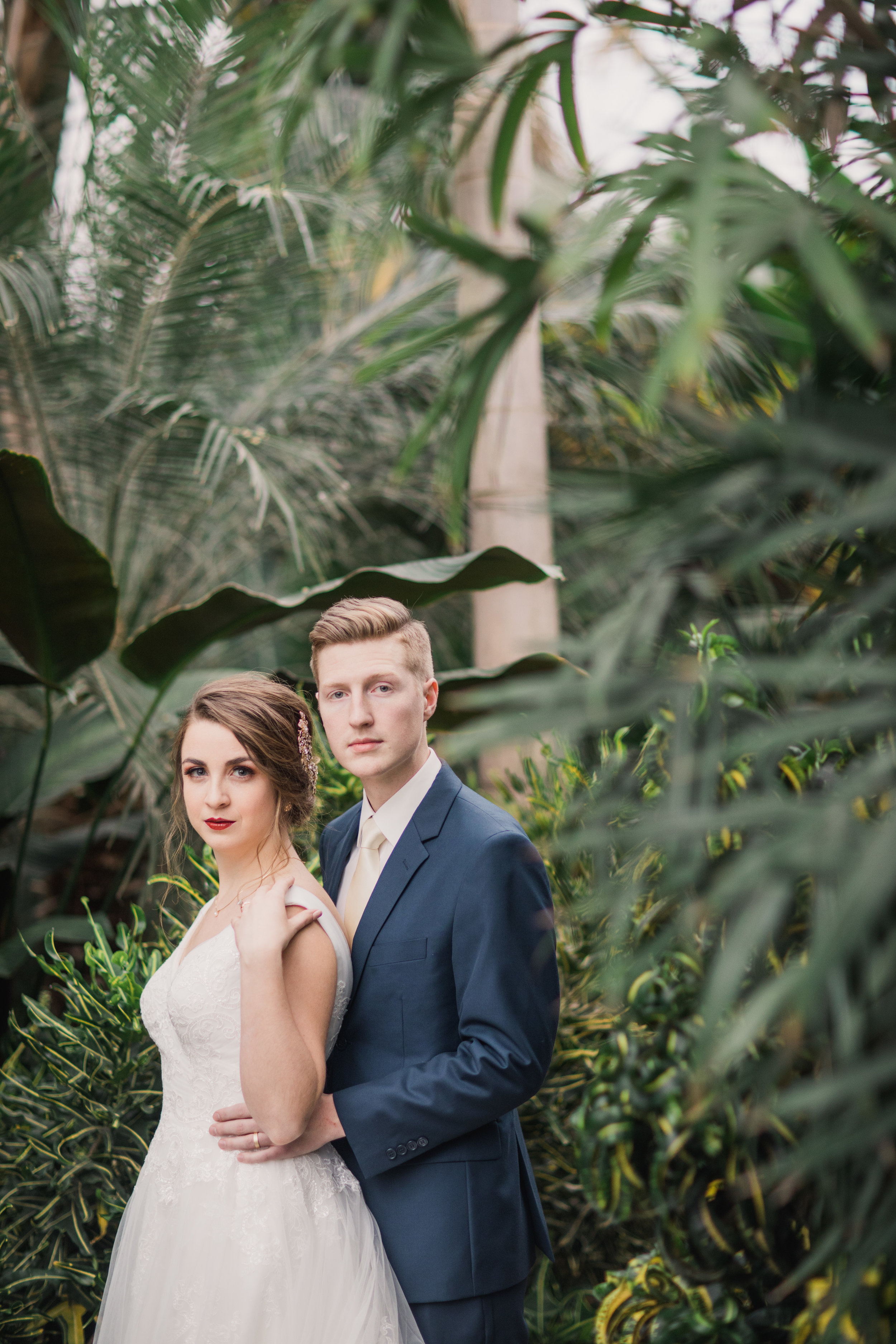 Chelsea &amp; Connor | Botanical Garden Wedding