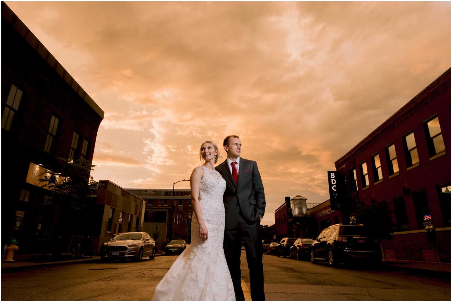 Andrew Ferren Photography-Iowa Wedding Photographer Des Moines Iowa-Embassy Club West_0195.jpg