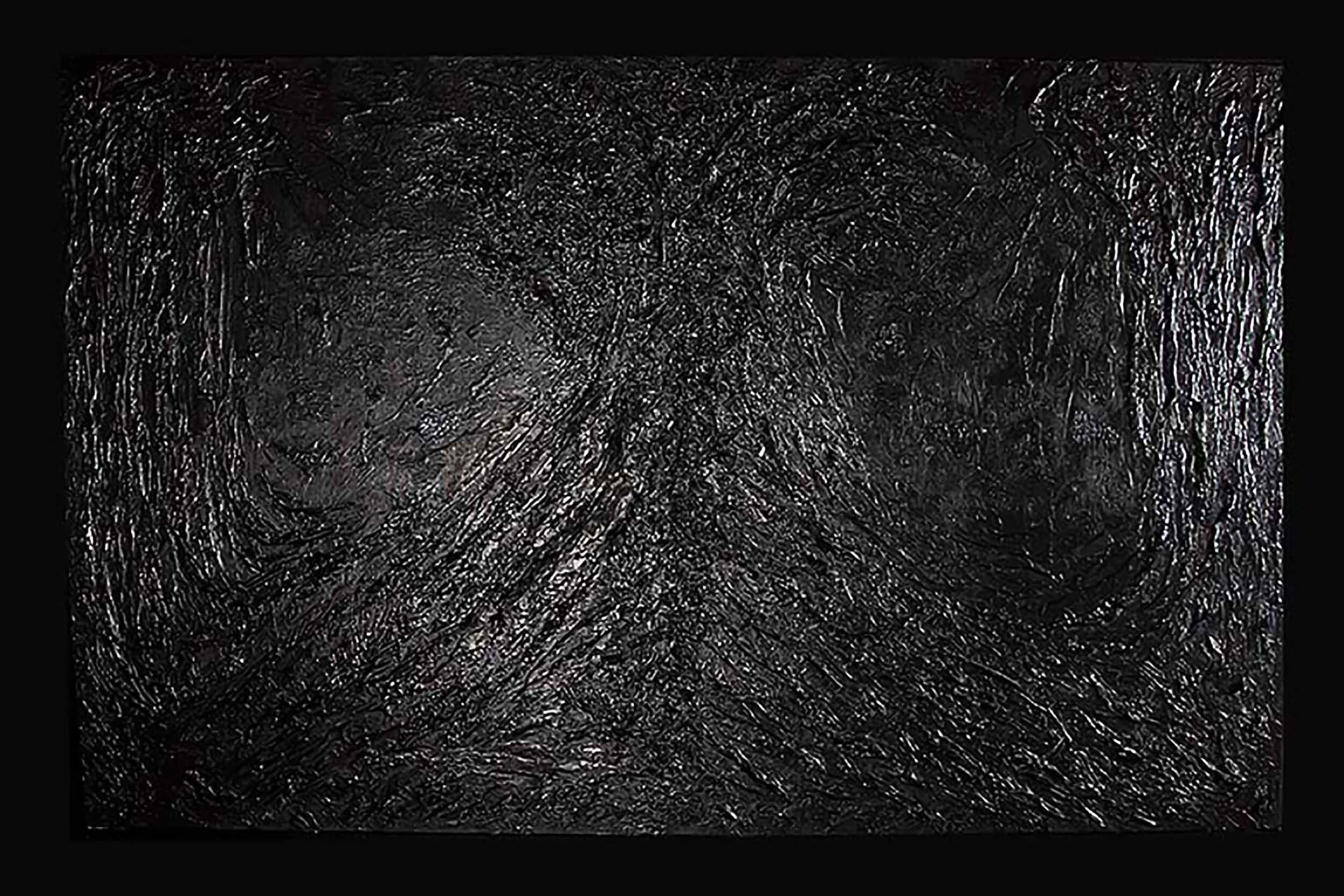 1.black paintin3.jpg