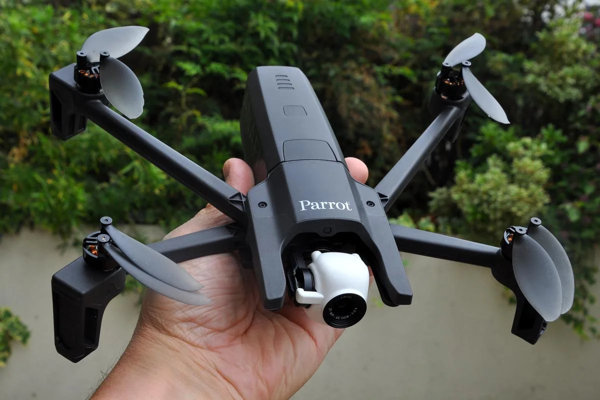 Parrot-Anafi-DJI-competitor.jpg