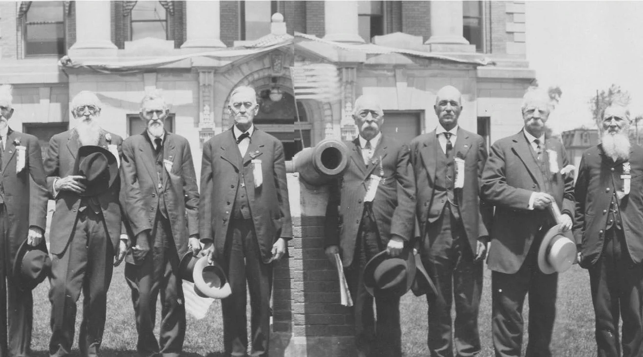 4thMichigan1915.jpg