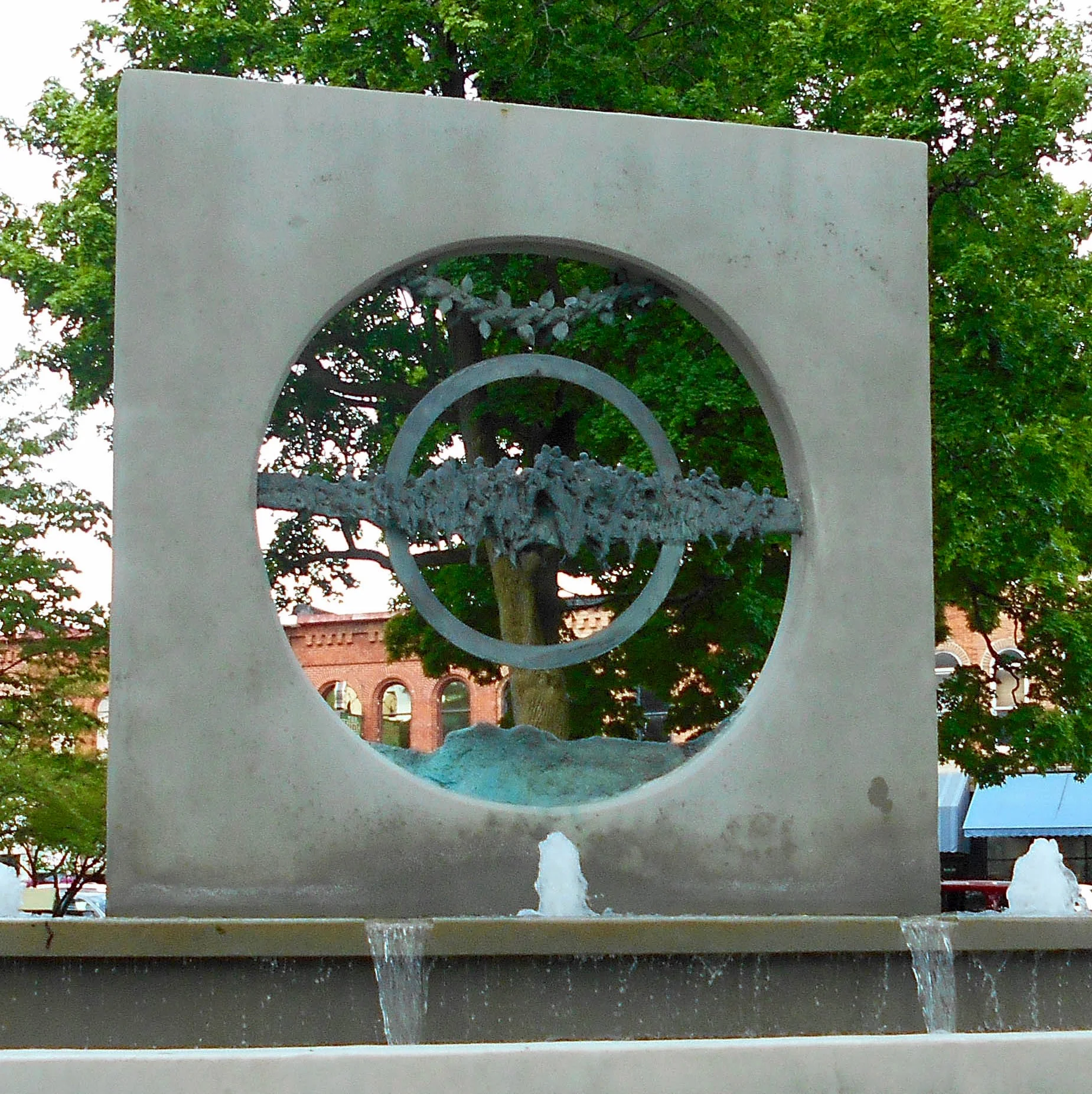Courthouse Fountain.jpg