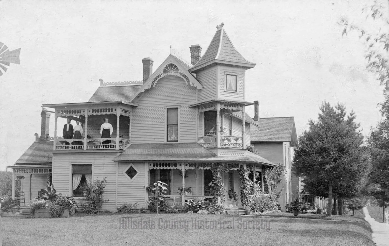 The "new" huggett home in Camden.