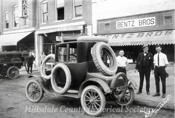 Bentz Brothers on Broad Street in Hillsdale. (Notice the gas being pumped into a tank under the sidewalk.)