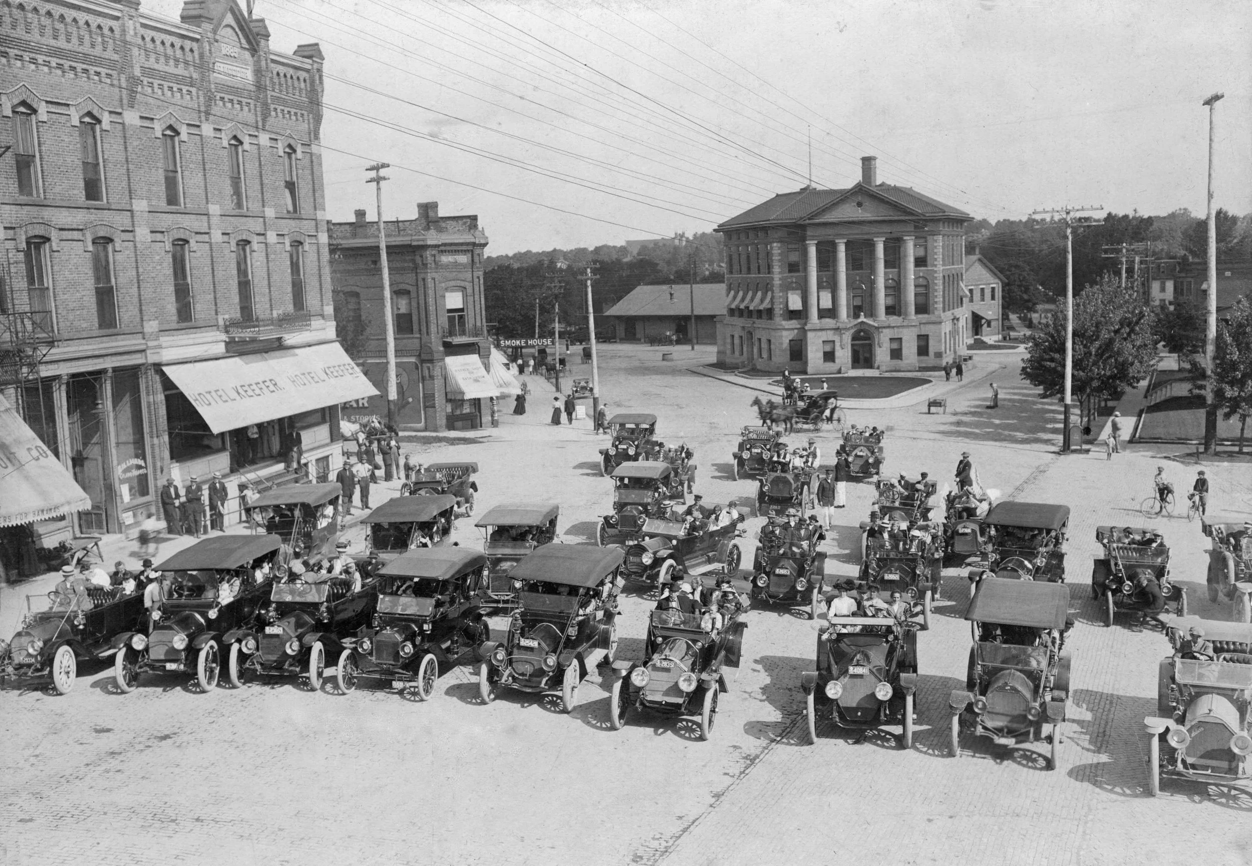 Vol. 5 - 1 of 1.jpeg