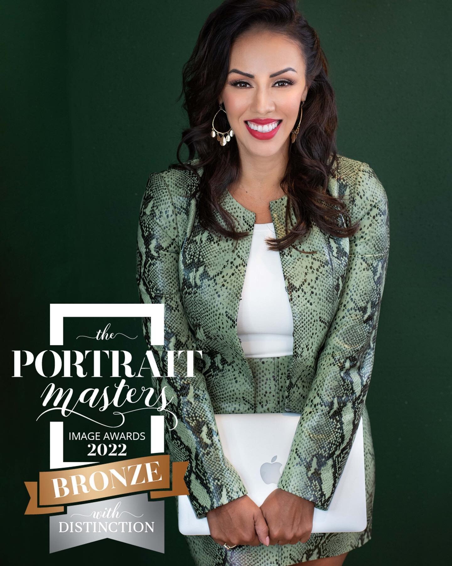 We have been awarded Bronze with distinction from @theportraitmasters 2022. My heart is so full of joy 🥲. I am grateful for my clients who trust us to photograph them, for our model @zoraida_h78, for my amazing Glam team @damasbellasbyingrid &amp; t