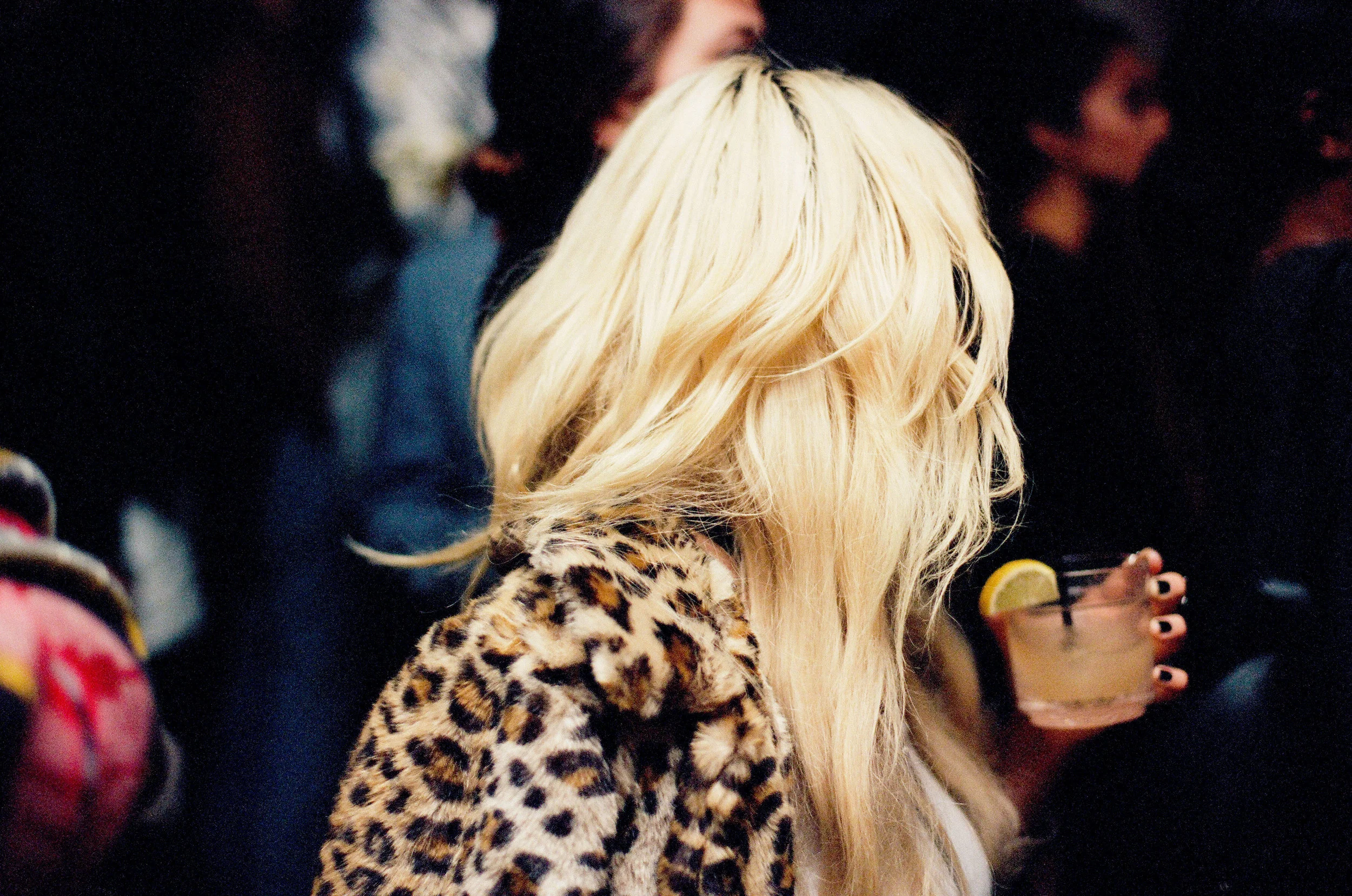 Jen_Senn_ihateblonde_nylon_oct_2015-9.jpg