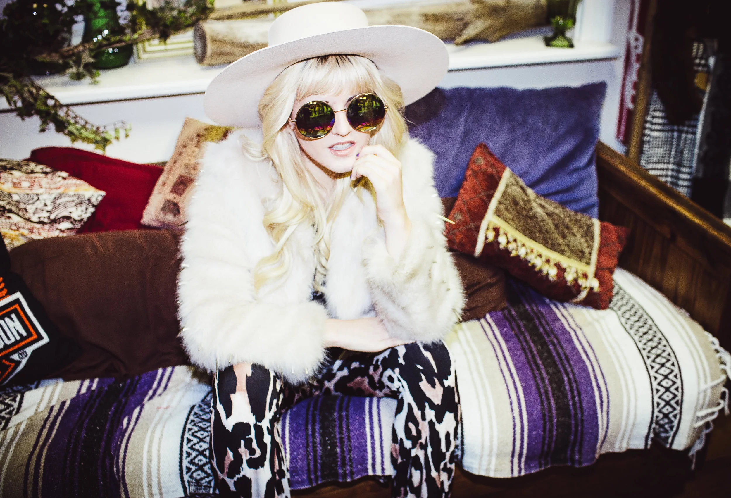 American Gypsy Vintage-haha-0001.jpg
